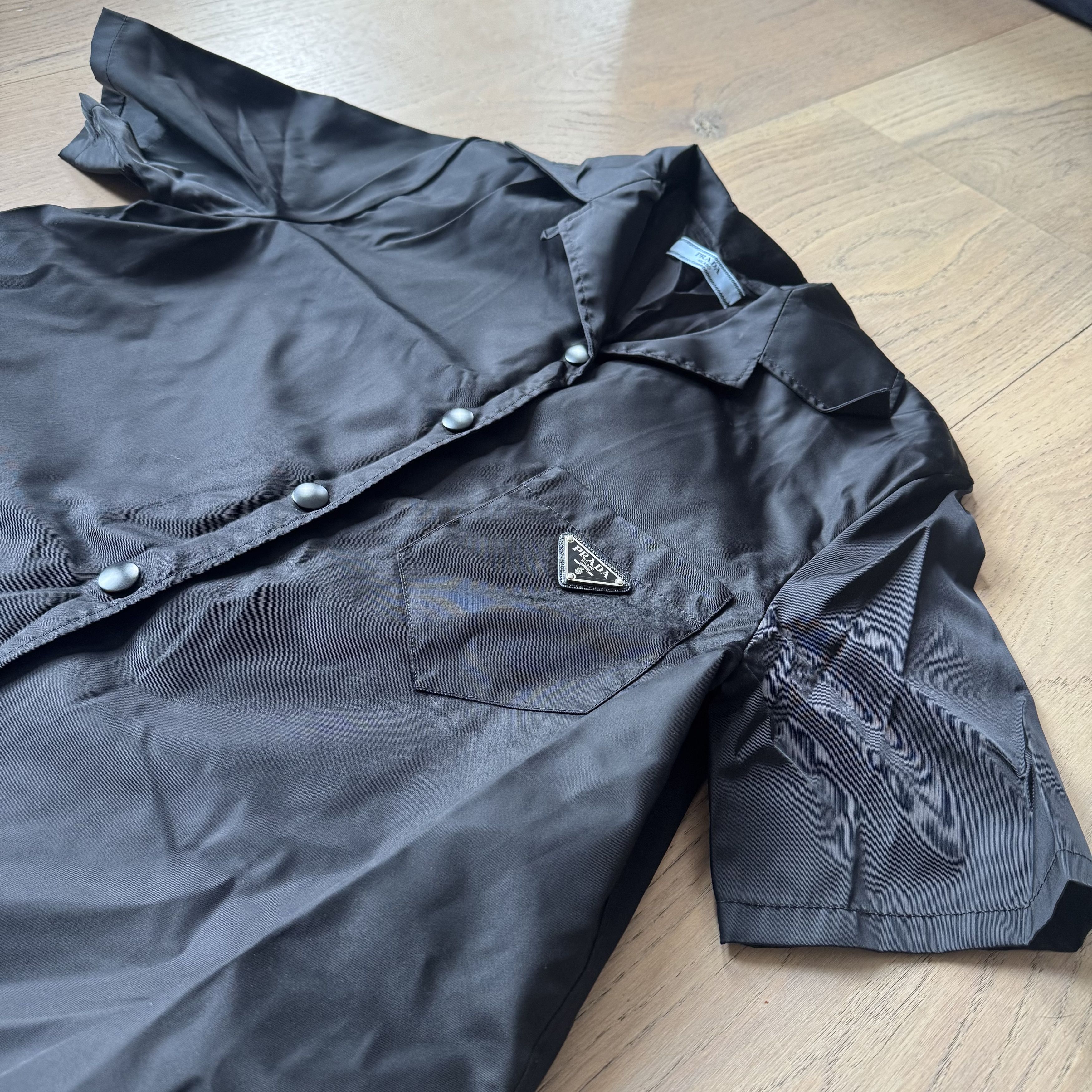 Prada Prada - Re-Nylon Short Sleeve Badge Dress - Black Size XS / US 0-2 / IT 36-38 - 3 Thumbnail