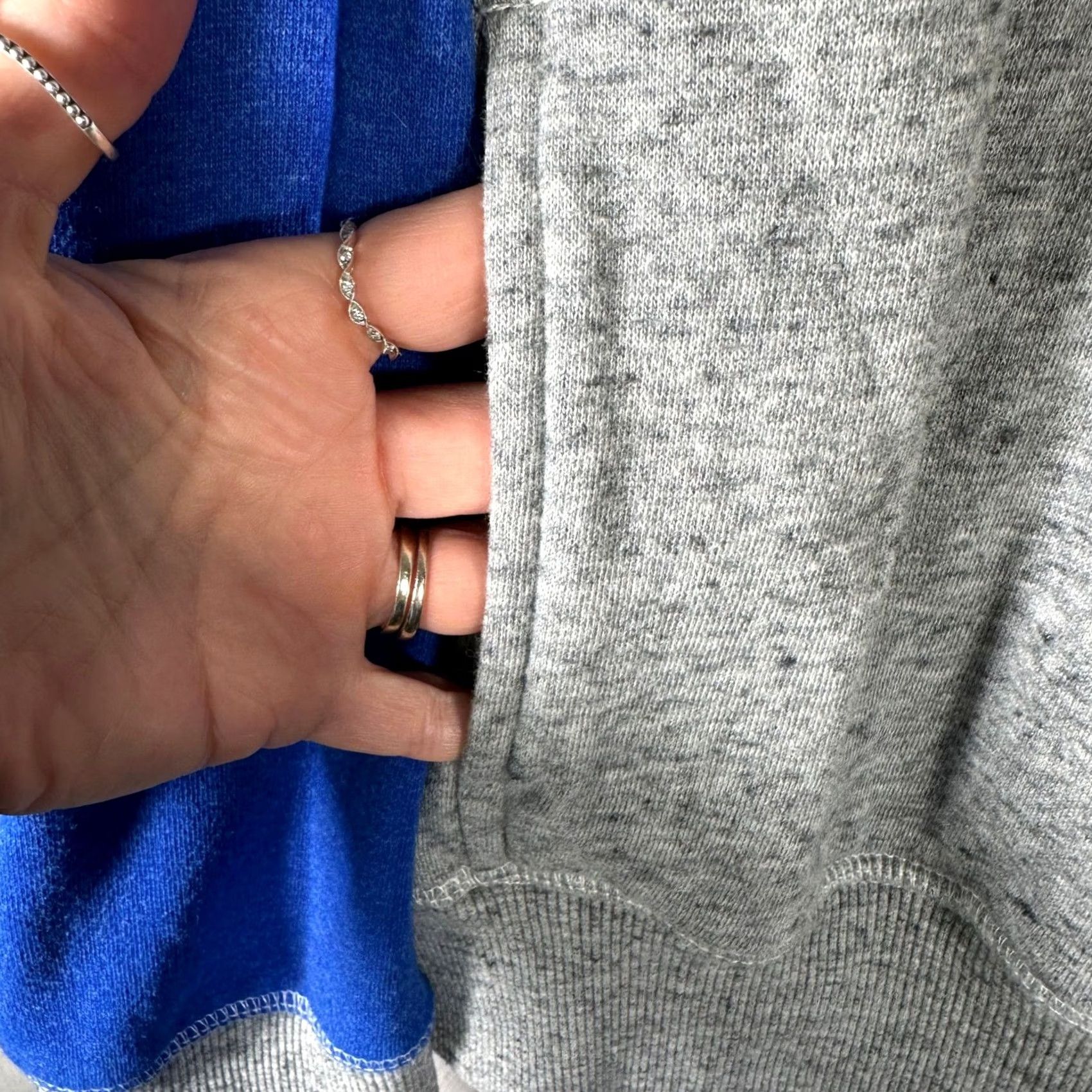 Vintage Duke Basketball Sweatshirt Mens M Gray Blue Raglan Pullover Pocket Embroidered Graphic Print Crew Neck Fleece Cotton Blend All Seasons Size US M / EU 48-50 / 2 - 3 Thumbnail
