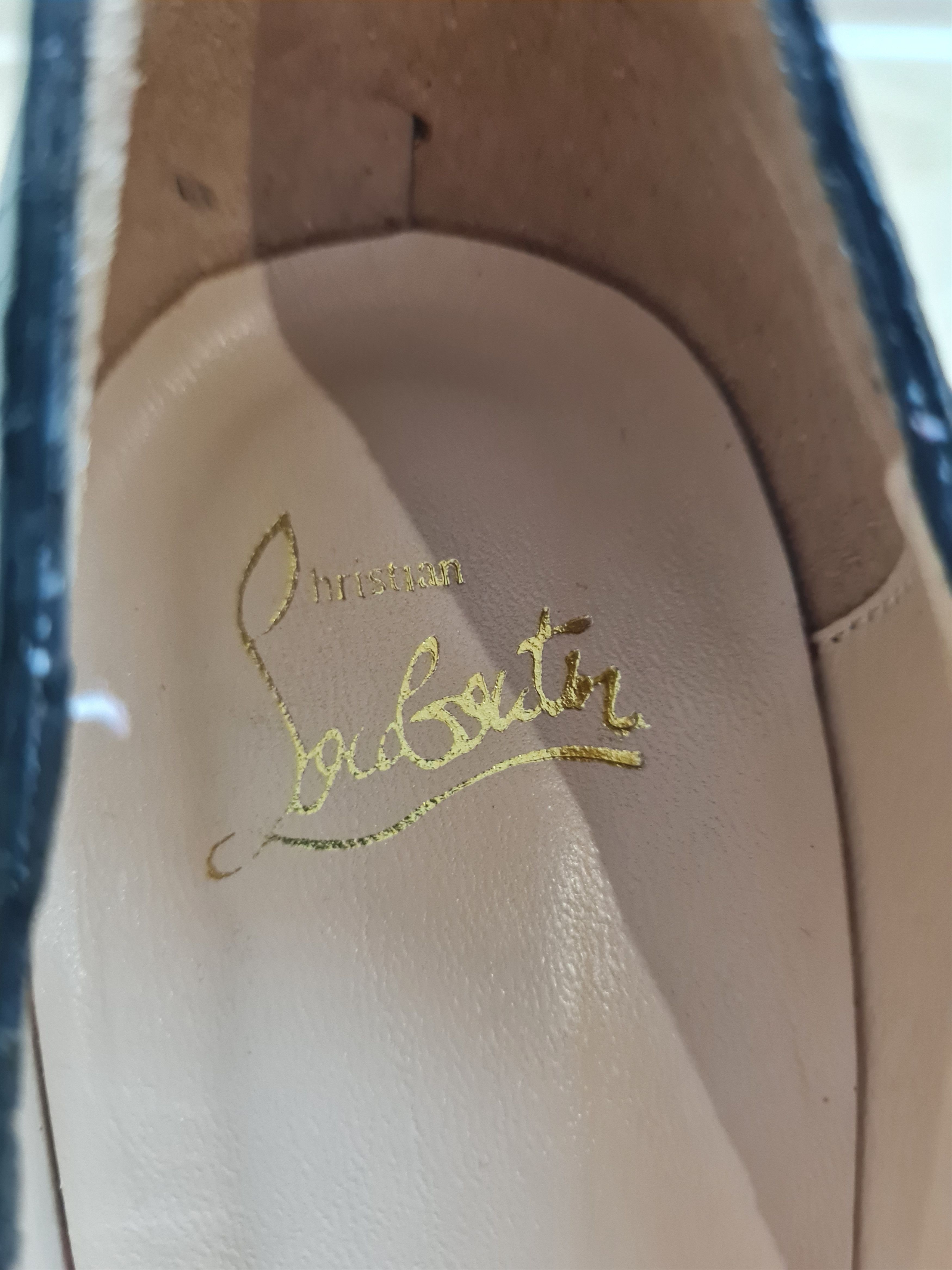 Christian Louboutin Christian Louboutin Yousra Python Black Leather Gently Worn Size US 10 / IT 40 - 21 Thumbnail