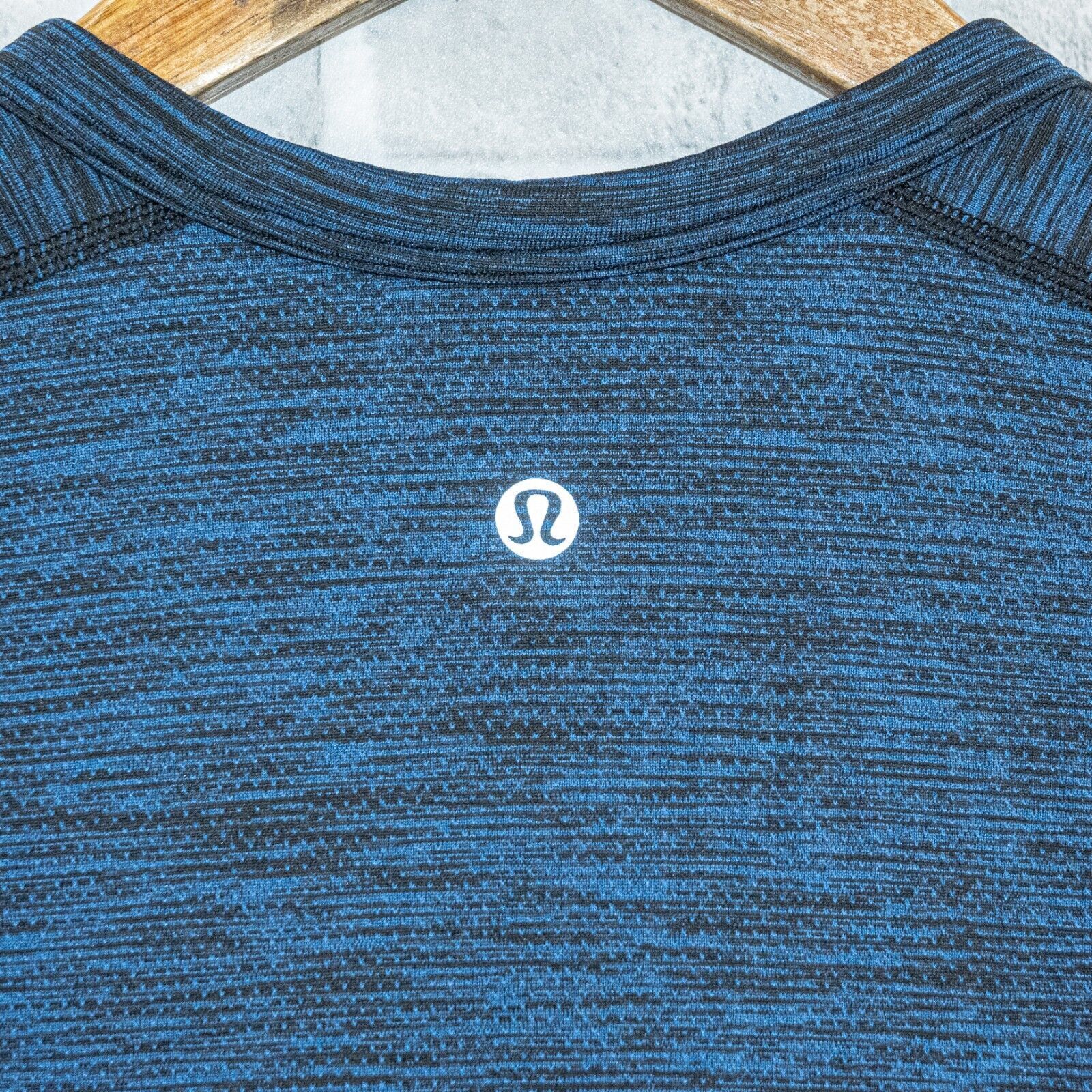 Lululemon Lululemon Men's Long Sleeve Henley Shirt in Heather Blue Size US S / EU 44-46 / 1 - 4 Thumbnail