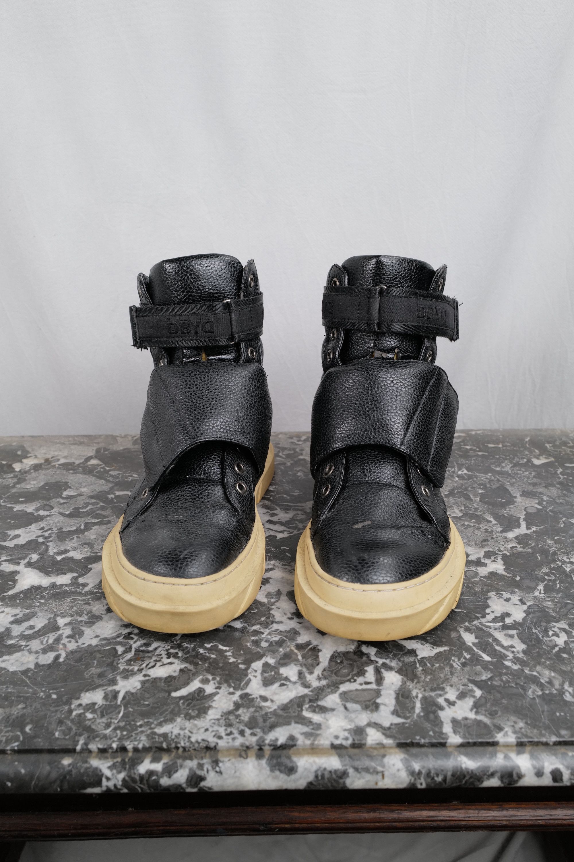 D by D DBYD HI-TOP FABRIC SNEAKER Size US 8 / EU 41 - 8 Thumbnail