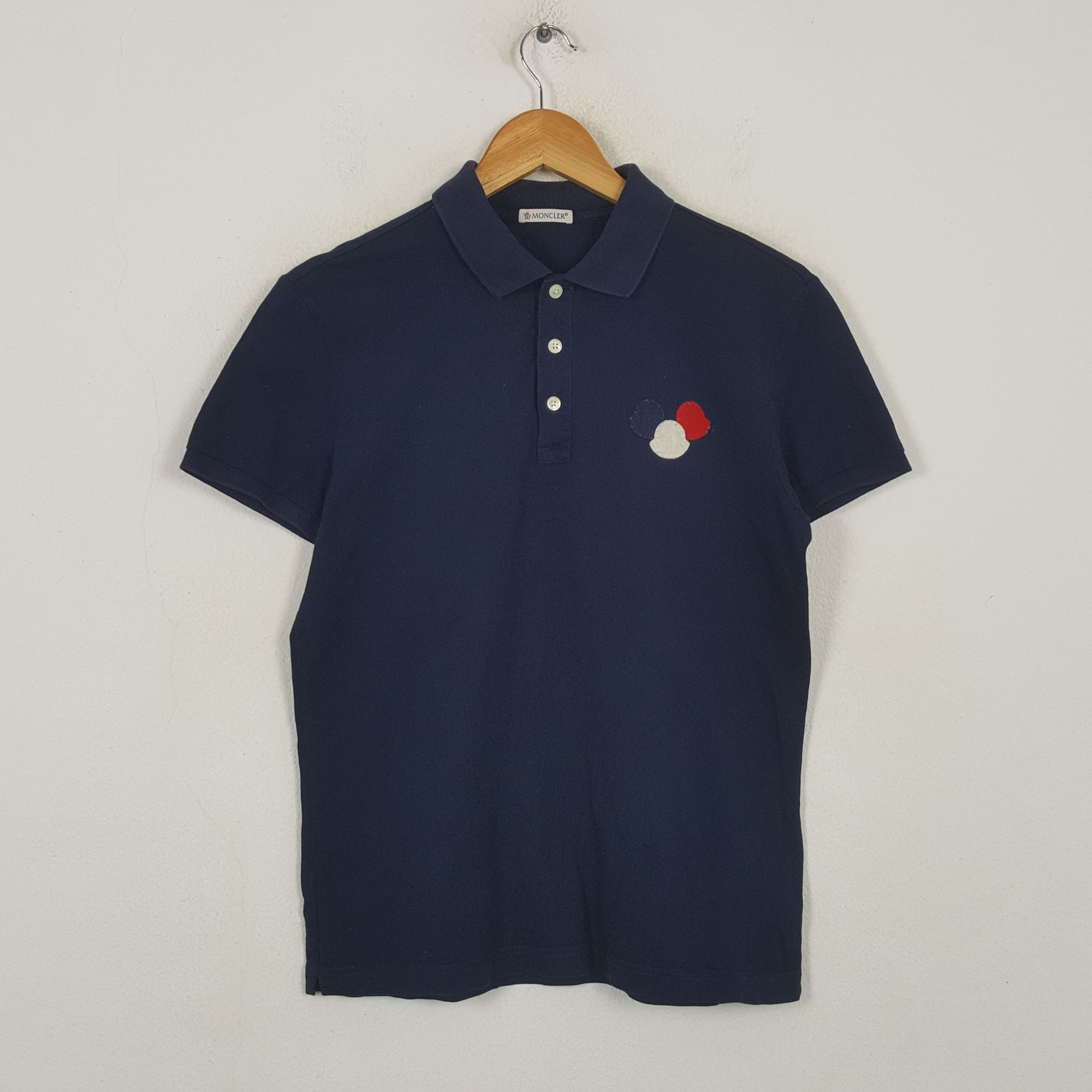Moncler Vintage Moncler Fashion Brand Style Polo Shirt RR14 Size M / US 6-8 / IT 42-44 - 1 Thumbnail