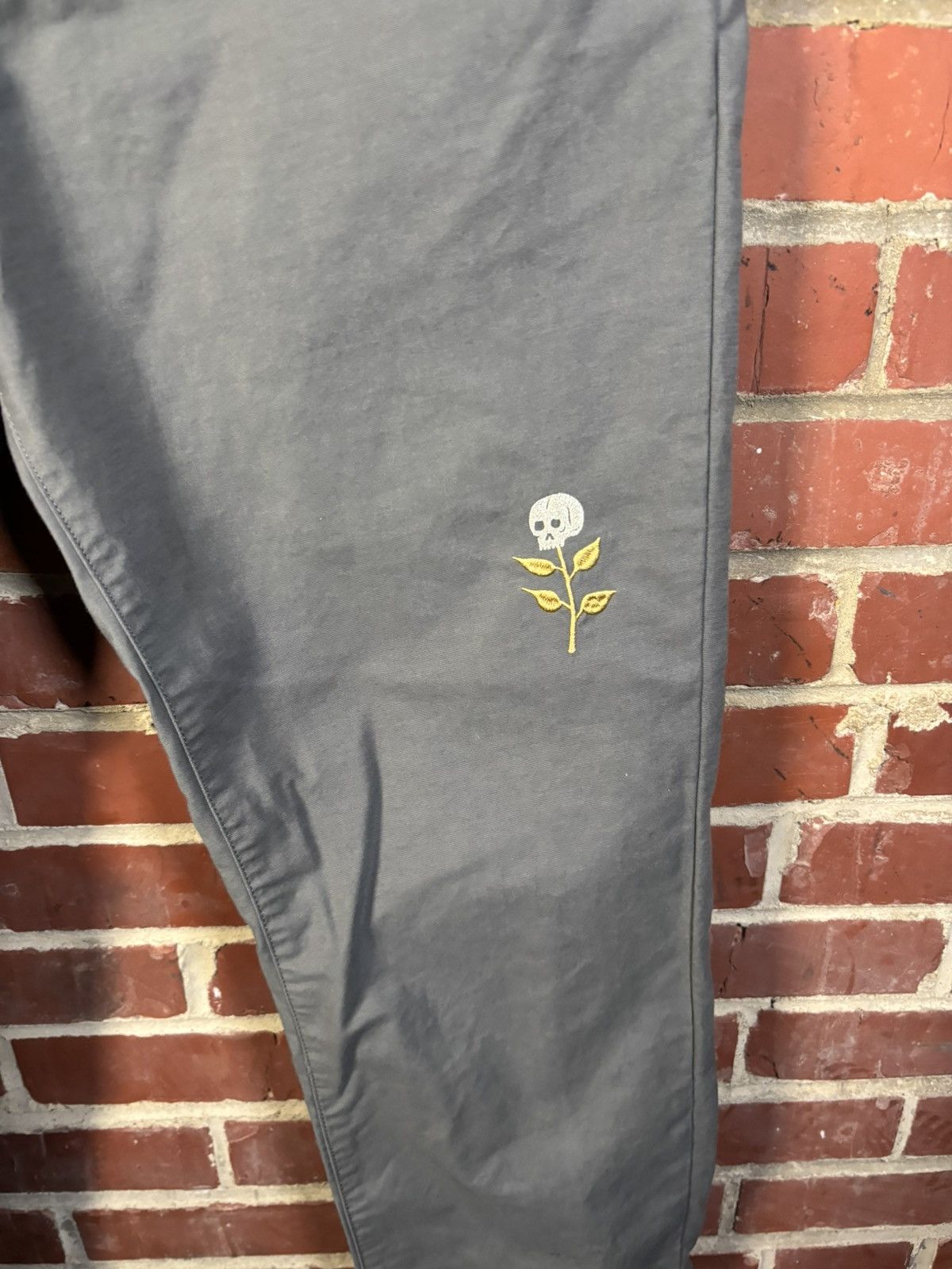Roark Roark Porter 3.0 Embroidered Chino Skeleton Men 34 R 35x31.5 Size US 34 / EU 50 - 2 Thumbnail