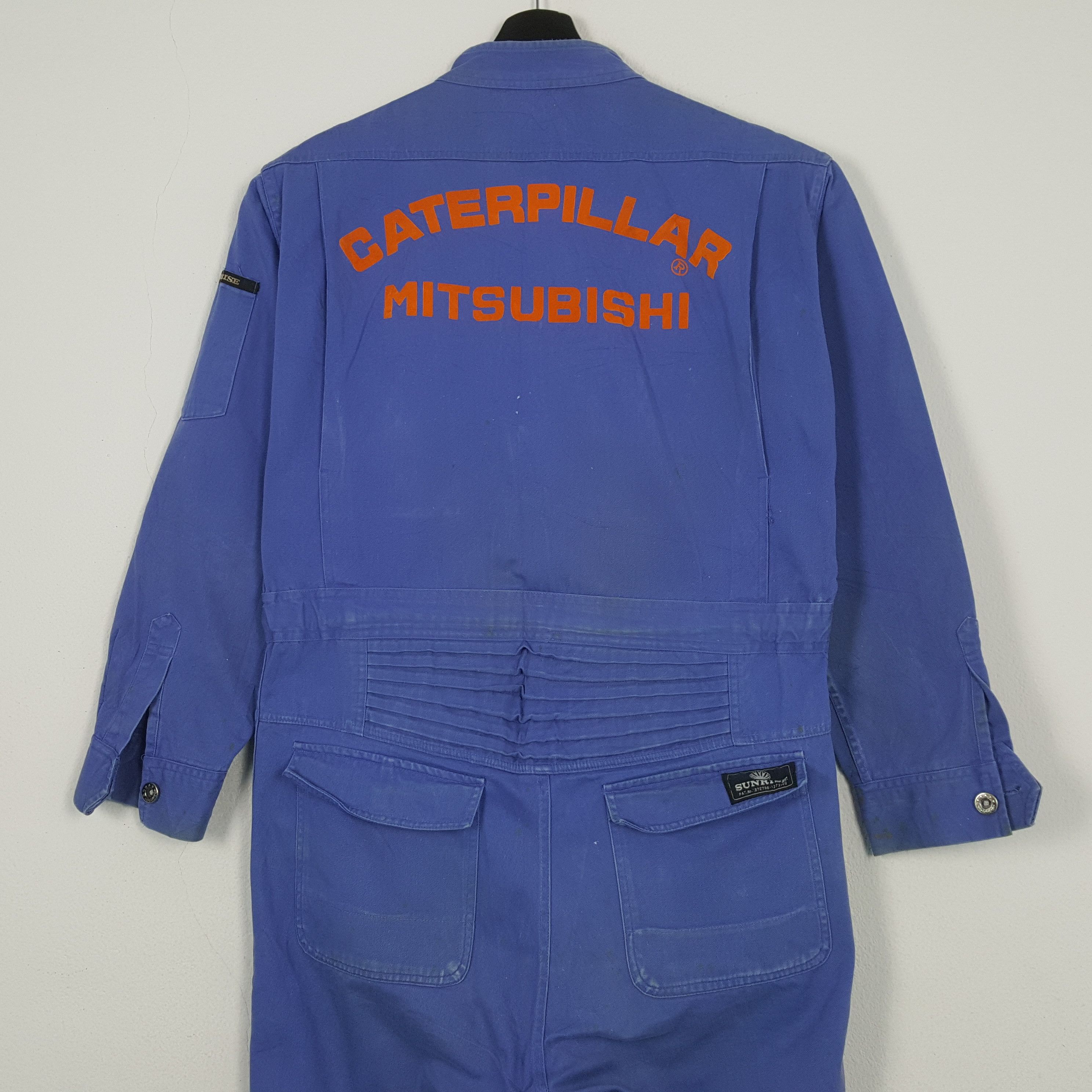Vintage Caterpillar Mitsubishi Japanese Motorsports Coverall RR2 Size US L / EU 52-54 / 3 - 2 Thumbnail