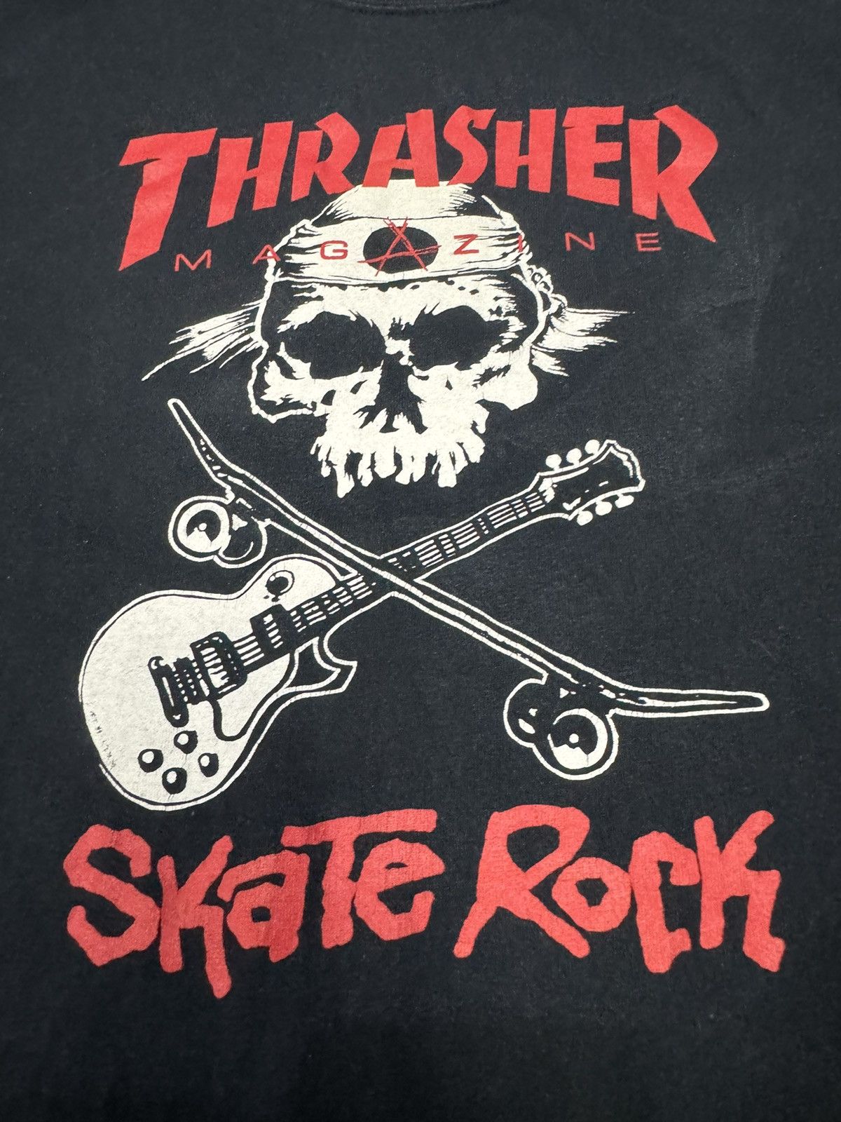 VINTAGE TRASHER MAGAZINE SKATE GANG SHIRT