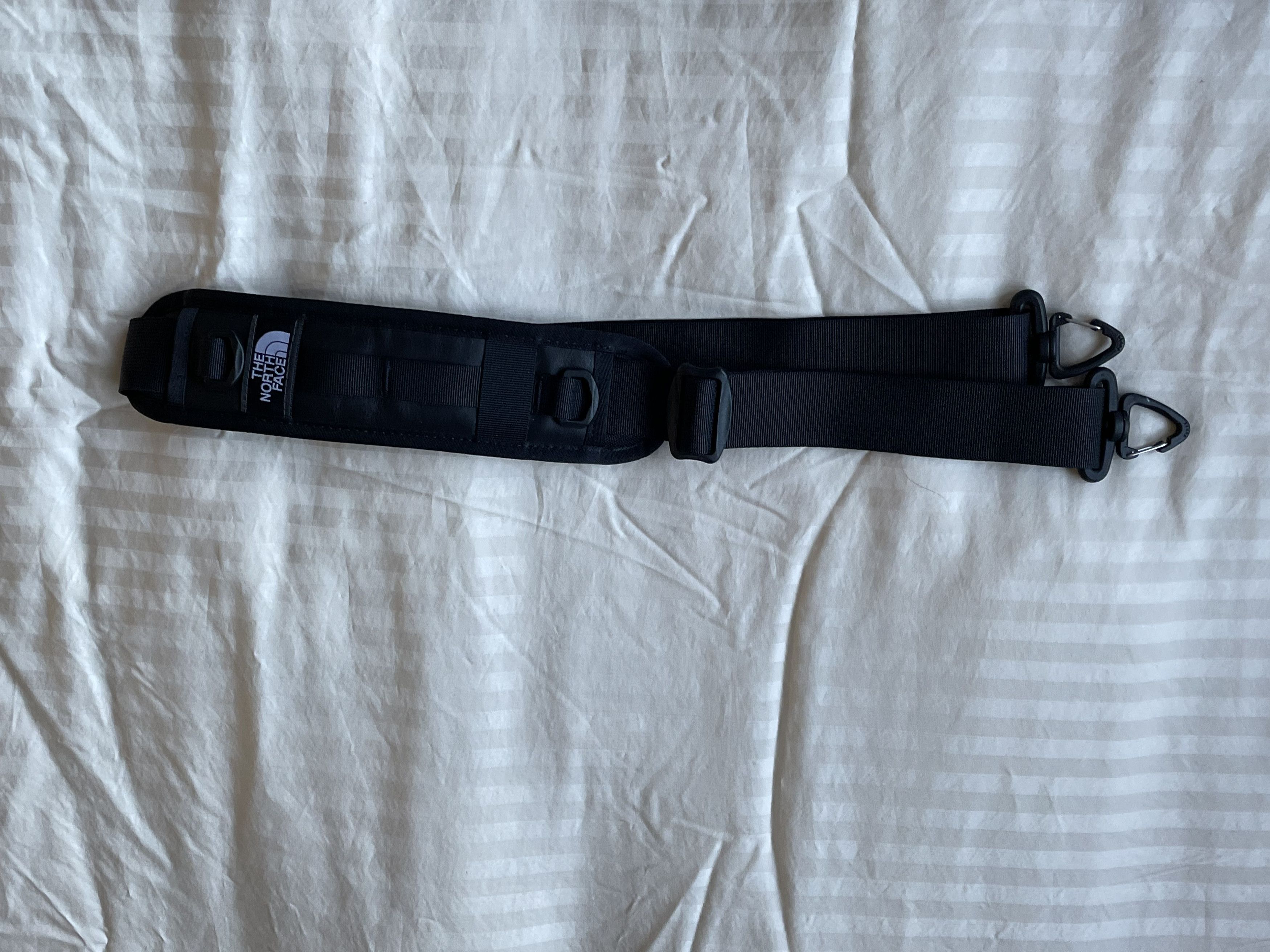 Supreme × The North Face Supreme The North Face Leather Mountain Waist Bag Black Size ONE SIZE - 7 Thumbnail