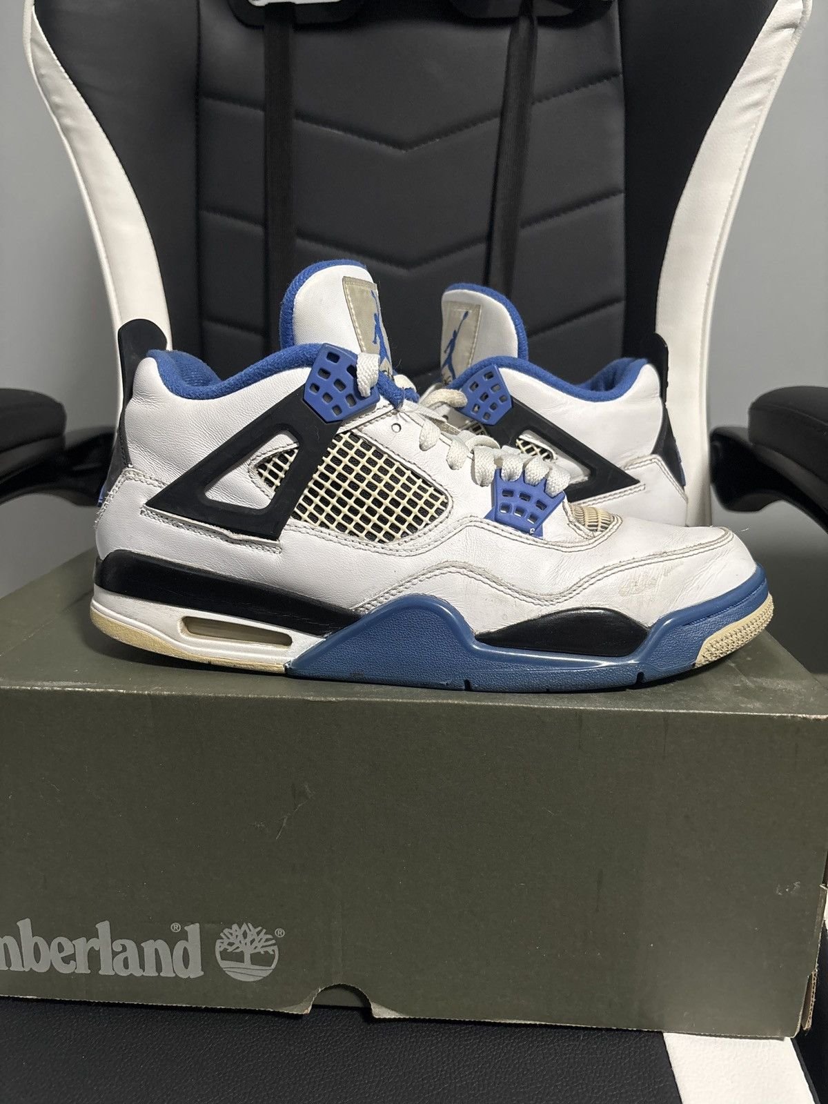 Jordan Brand Air Jordan 4 Retro ‘MotorSports’ (2017) Size US 9.5 / EU 42-43 - 1 Thumbnail
