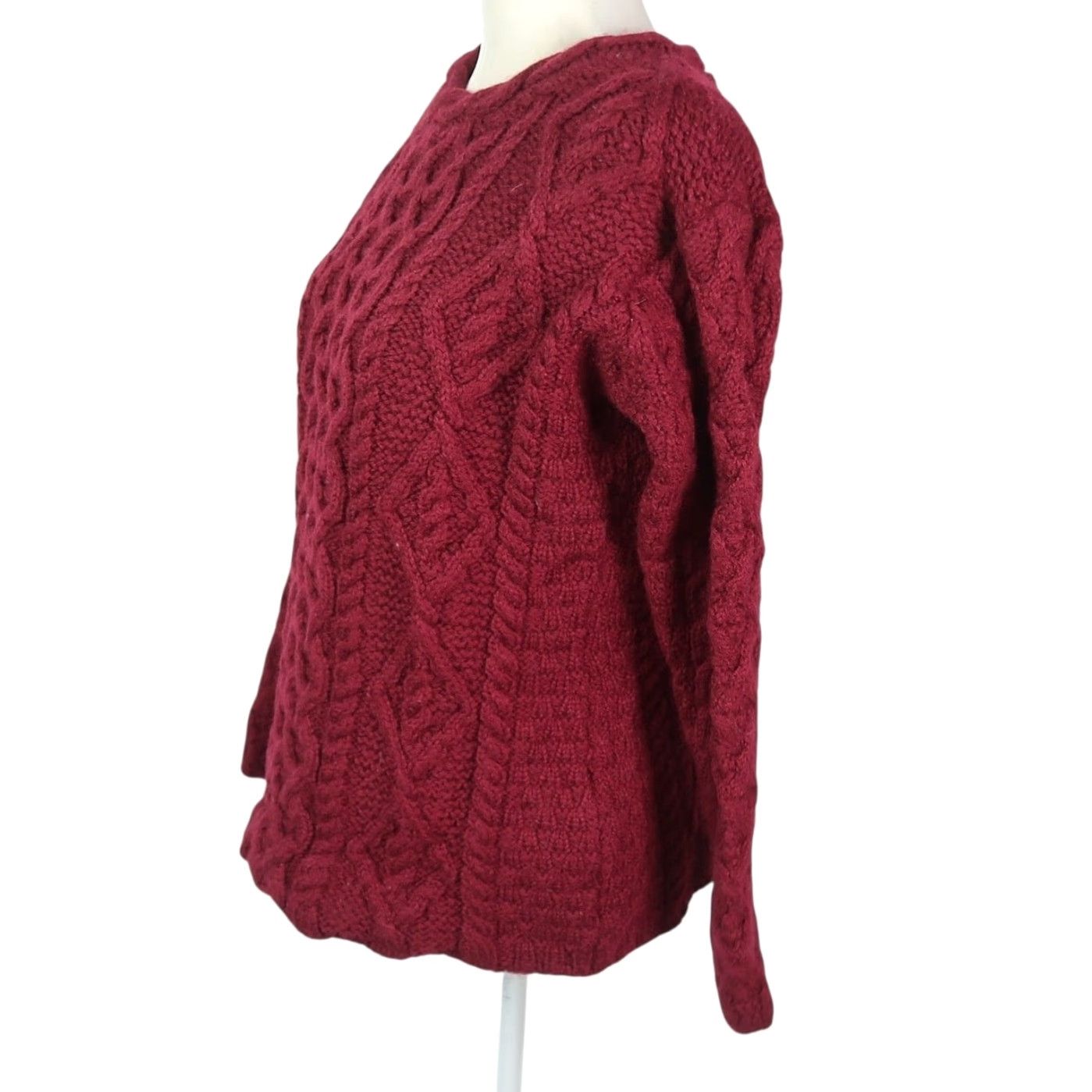 Vintage Irelands Eye Knitwear Lambay Lattice Cable Aran Sweater Burgundy Wool Knit Crew Neck Long Sleeve Women Size S Regular Size S / US 4 / IT 40 - 3 Thumbnail