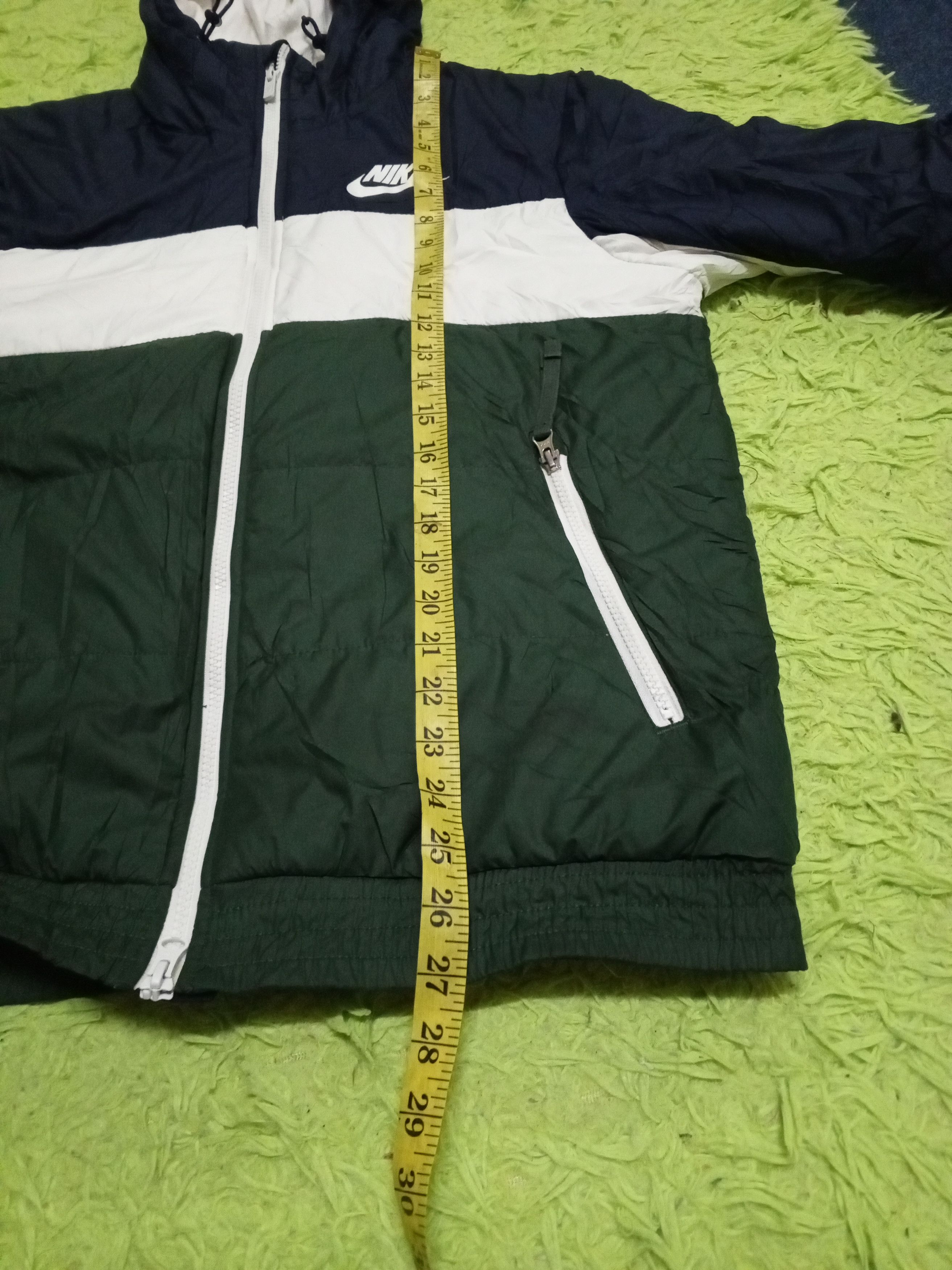 Nike NIKE MULTI COLOR RAIN JACKET HODDIE Size US XL / EU 56 / 4 - 12 Thumbnail