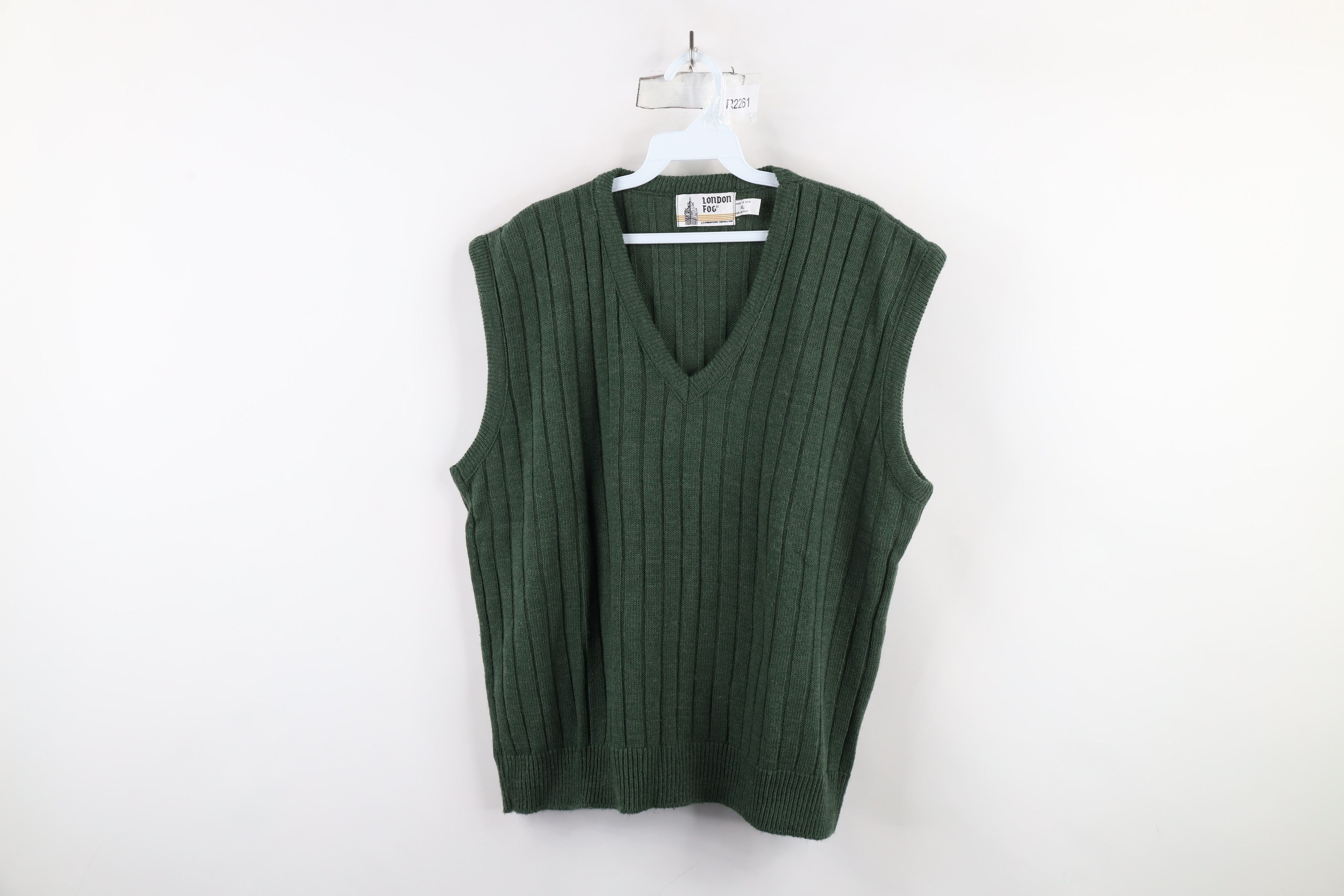 Vintage Vintage 90s Streetwear Ribbed Knit Sweater Vest Green USA Size US XL / EU 56 / 4 - 1 Thumbnail