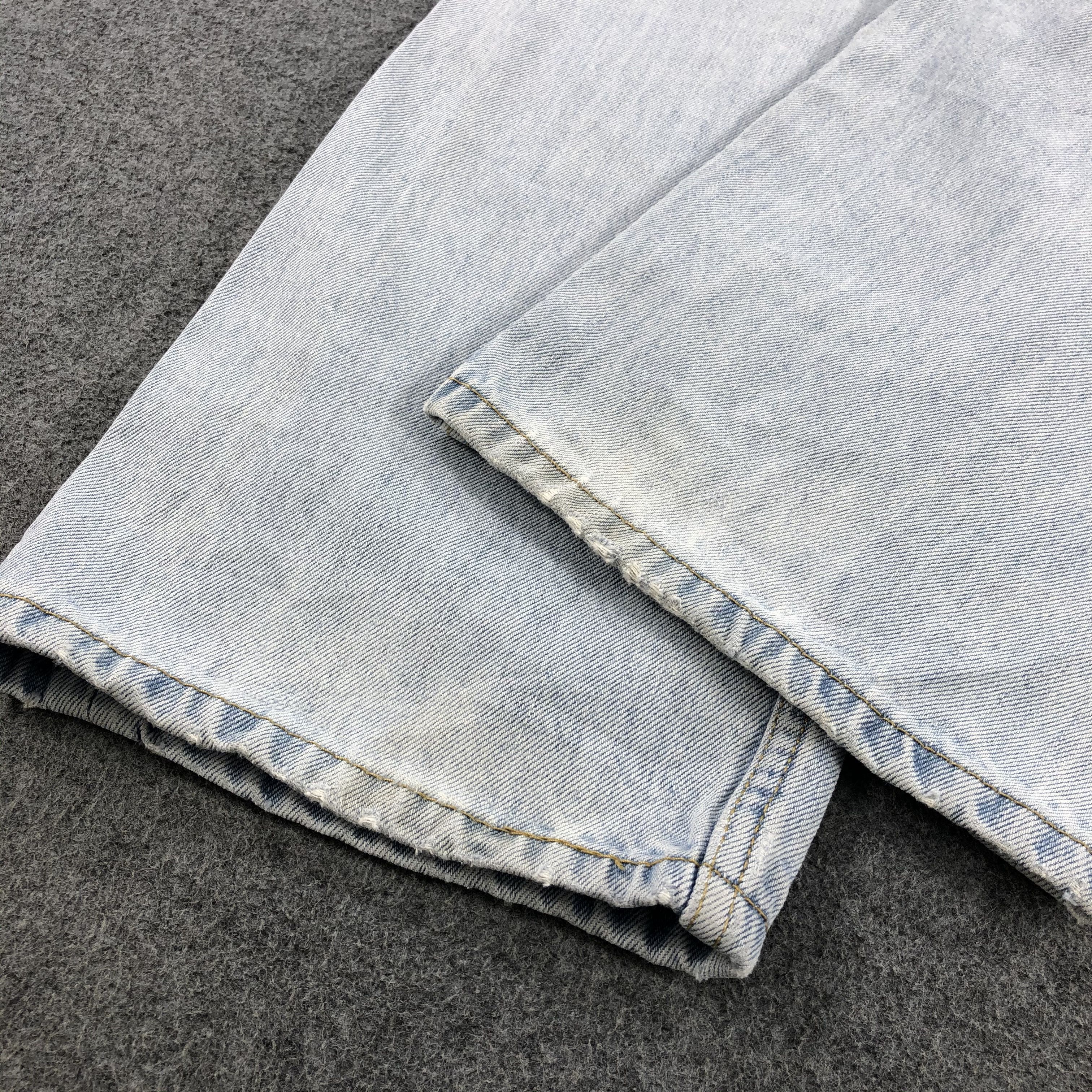 Levi's × Vintage Vintage Light Wash Levis 505 Jeans-JM1898 Size US 39 - 5 Thumbnail