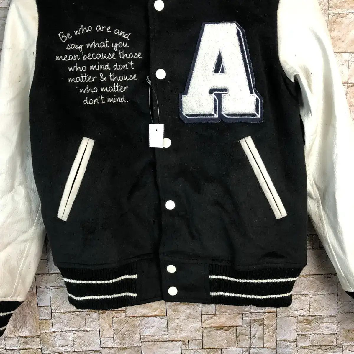 Vintage DL Japan Black White Bombers Jacket #A884 Size S / US 4 / IT 40 - 6 Thumbnail