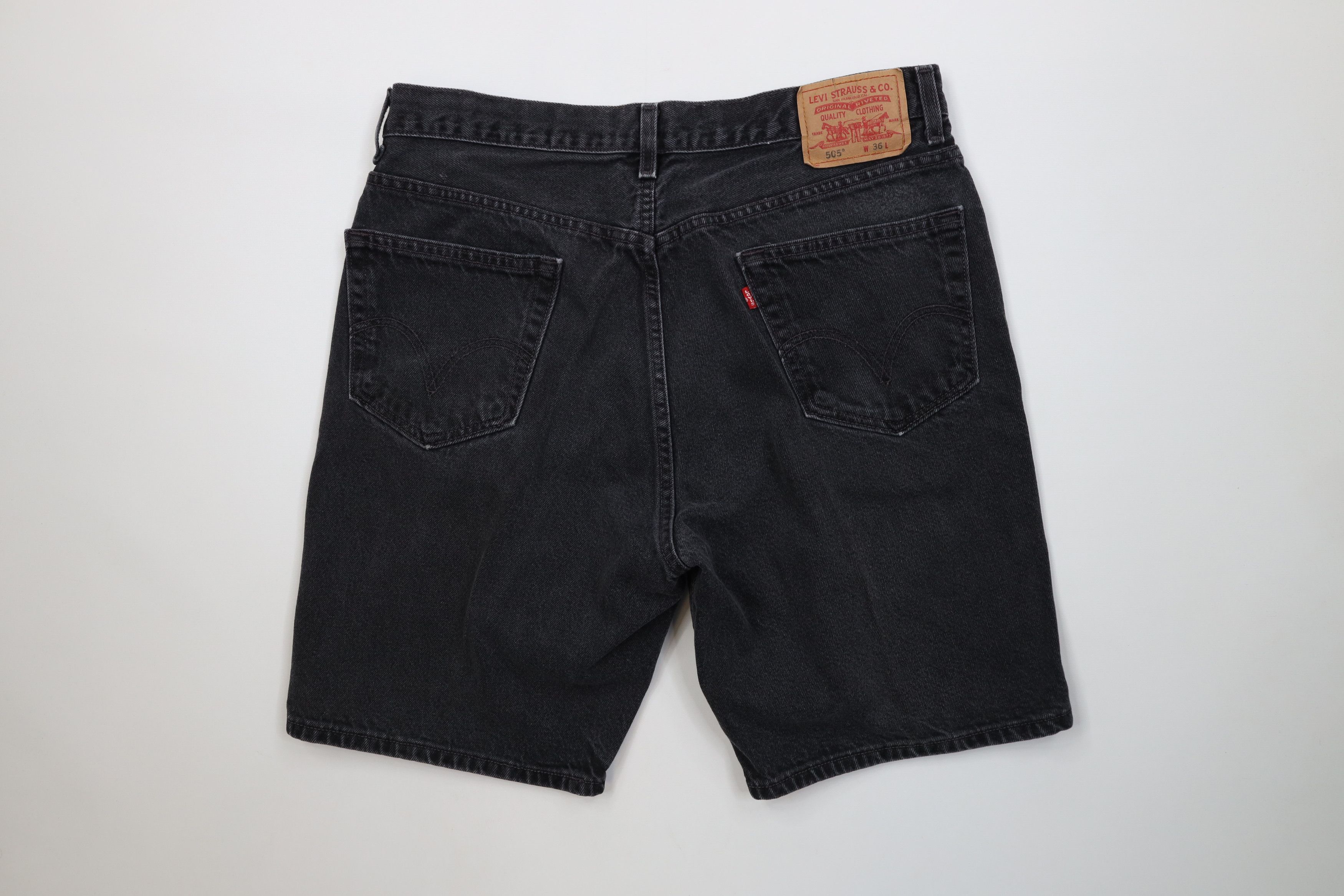 Levi's Vintage Y2K 2003 Levis 505 Fit Denim Jean Shorts Black Size US 36 / EU 52 - 8 Thumbnail