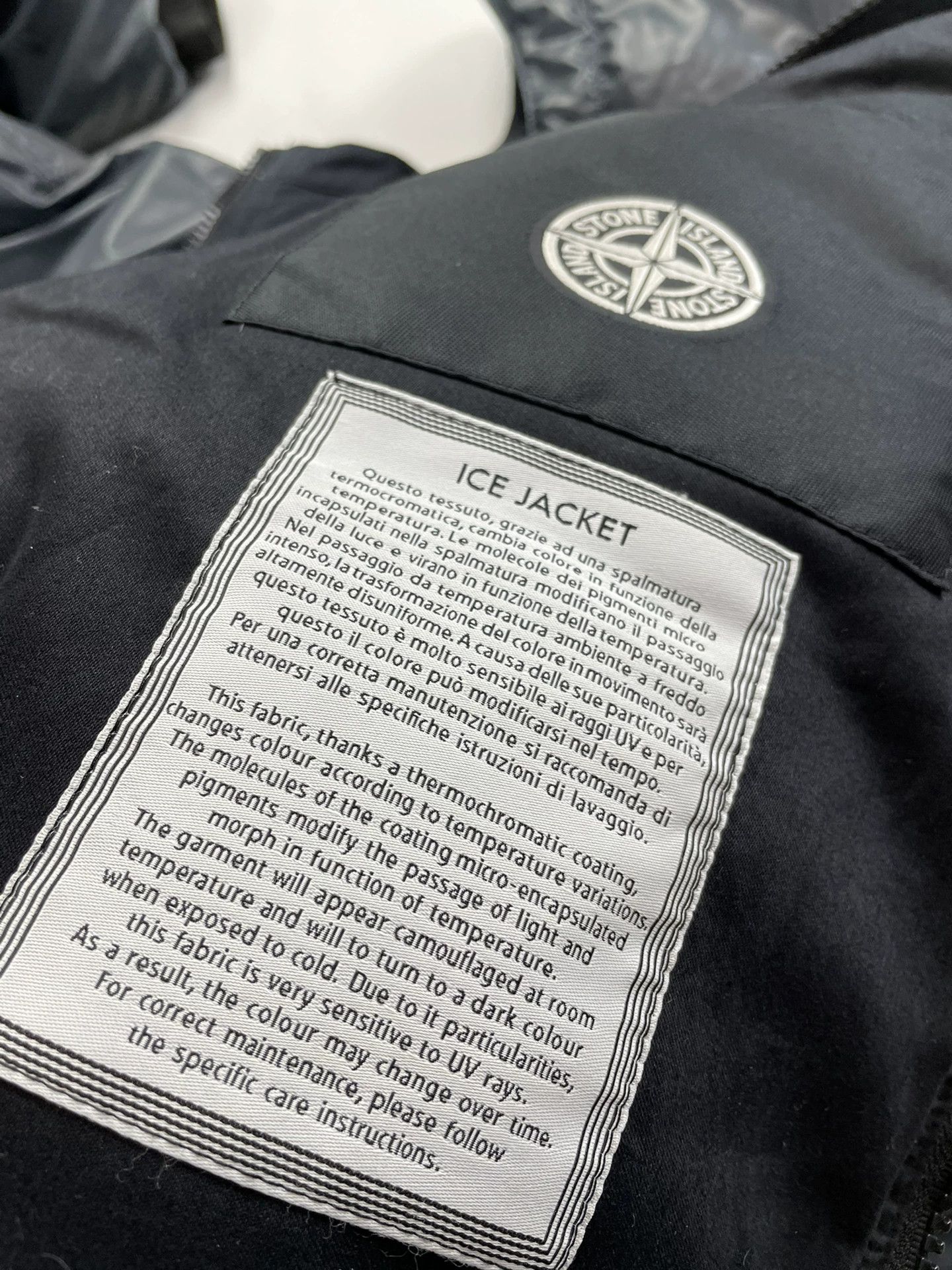 Stone Island Stond Island ICE Down Color-Changing Tech Jacket XL Size US XL / EU 56 / 4 - 6 Thumbnail