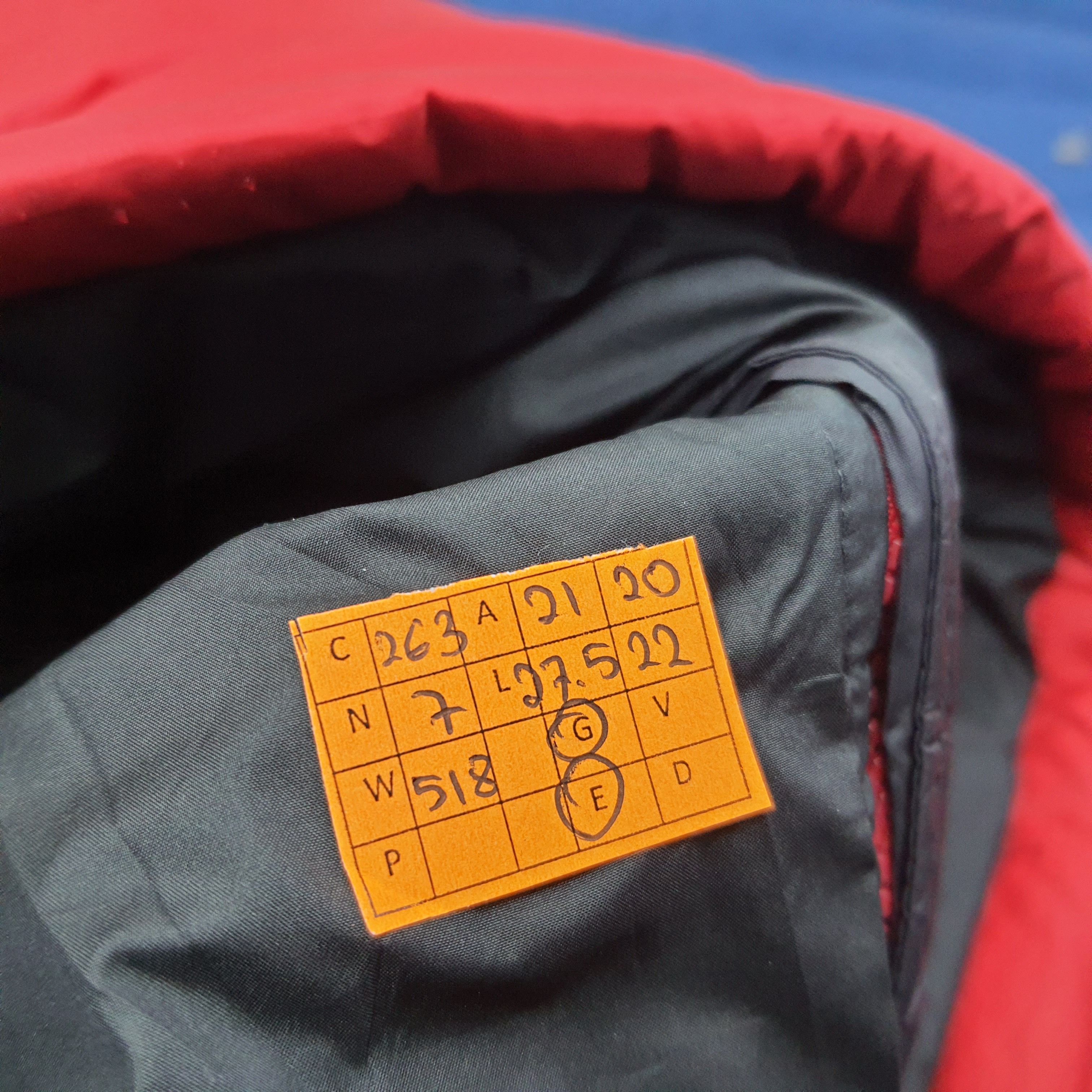 The North Face Vintage The North Face 550 Puffer Jacket C263N7 Size US M / EU 48-50 / 2 - 11 Thumbnail