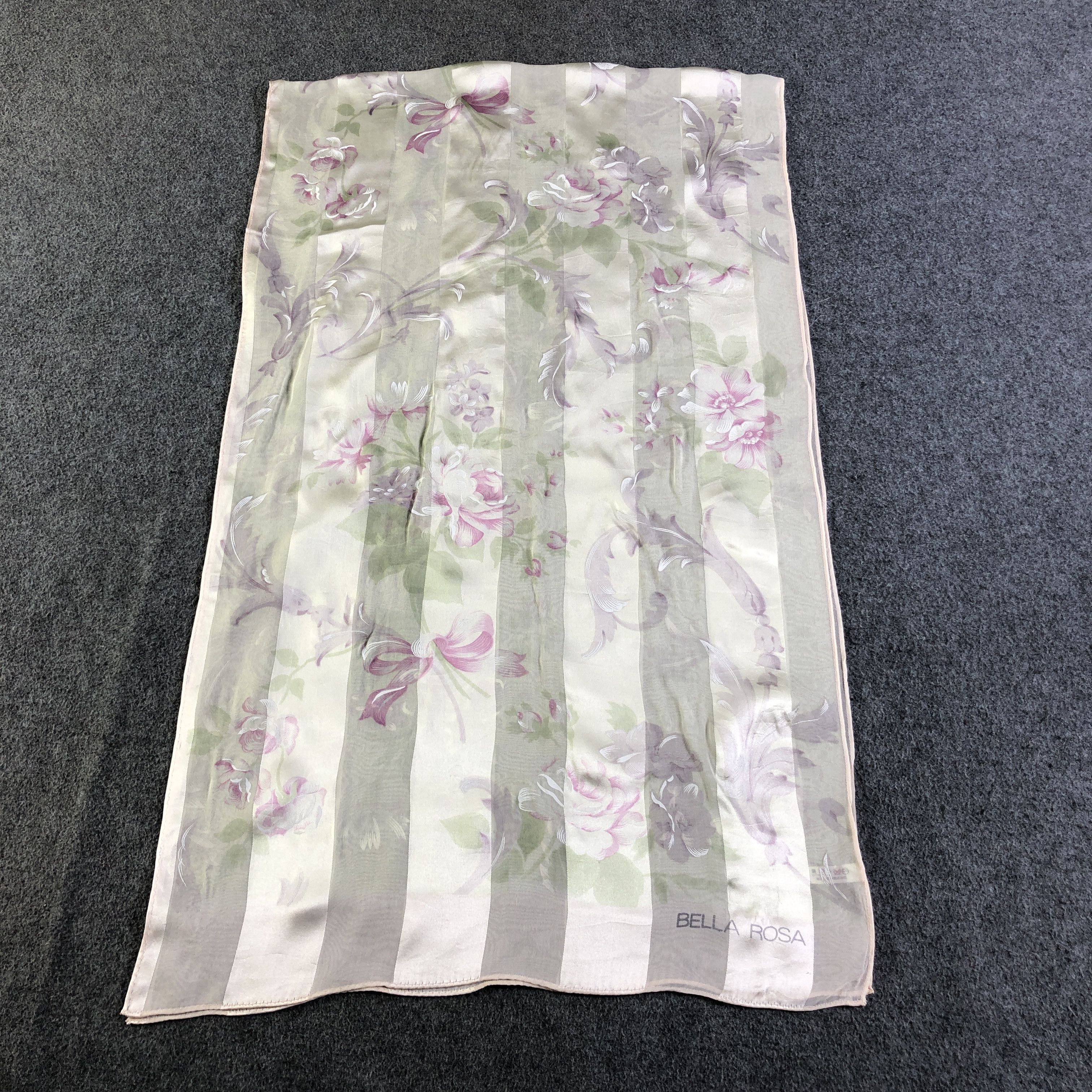 Japanese Brand Bella Rosa Floral Silk Scarf Silk Stole M970 Size ONE SIZE - 2 Thumbnail
