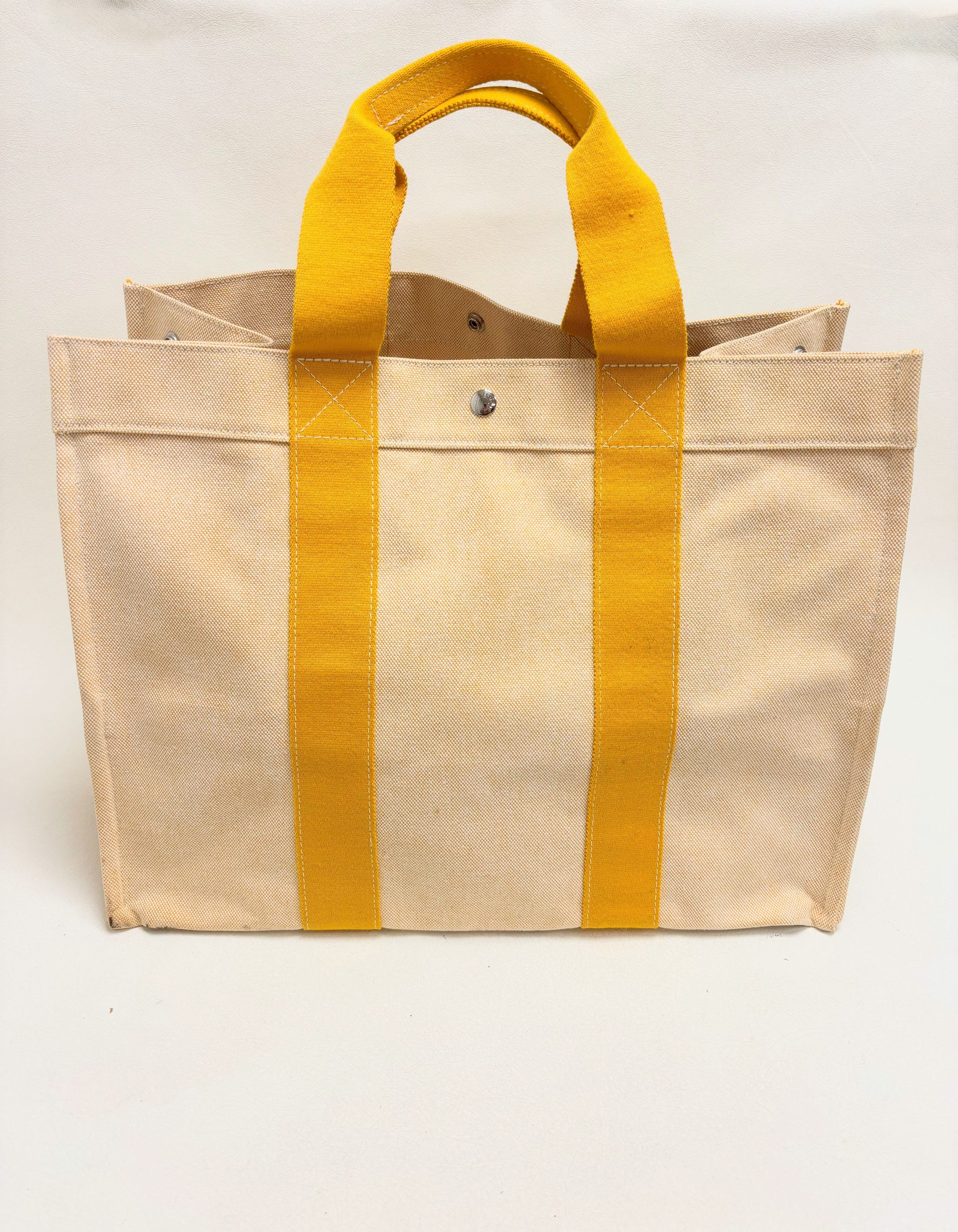 HERMÈS Sac Bora Bora GM