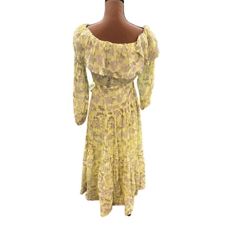 ASTR The Label ASTR “Kaylani” Tiered Off-The-Shoulder Dress Size XS / US 0-2 / IT 36-38 - 7 Thumbnail