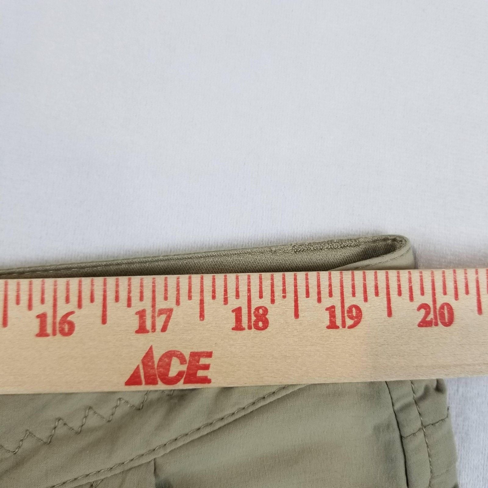 Eddie Bauer Eddie Bauer Travex Convertible Pants Mens 38x34 Khaki Hiking Size US 38 / EU 54 - 10 Thumbnail