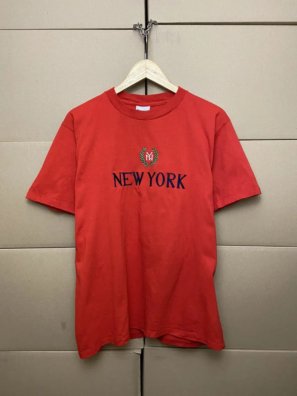 Vintage VINTAGE NEW YORK NY TEE T SHIRT Y2K STREETWEAR USA AMERICA Size US M / EU 48-50 / 2 - 1 Thumbnail