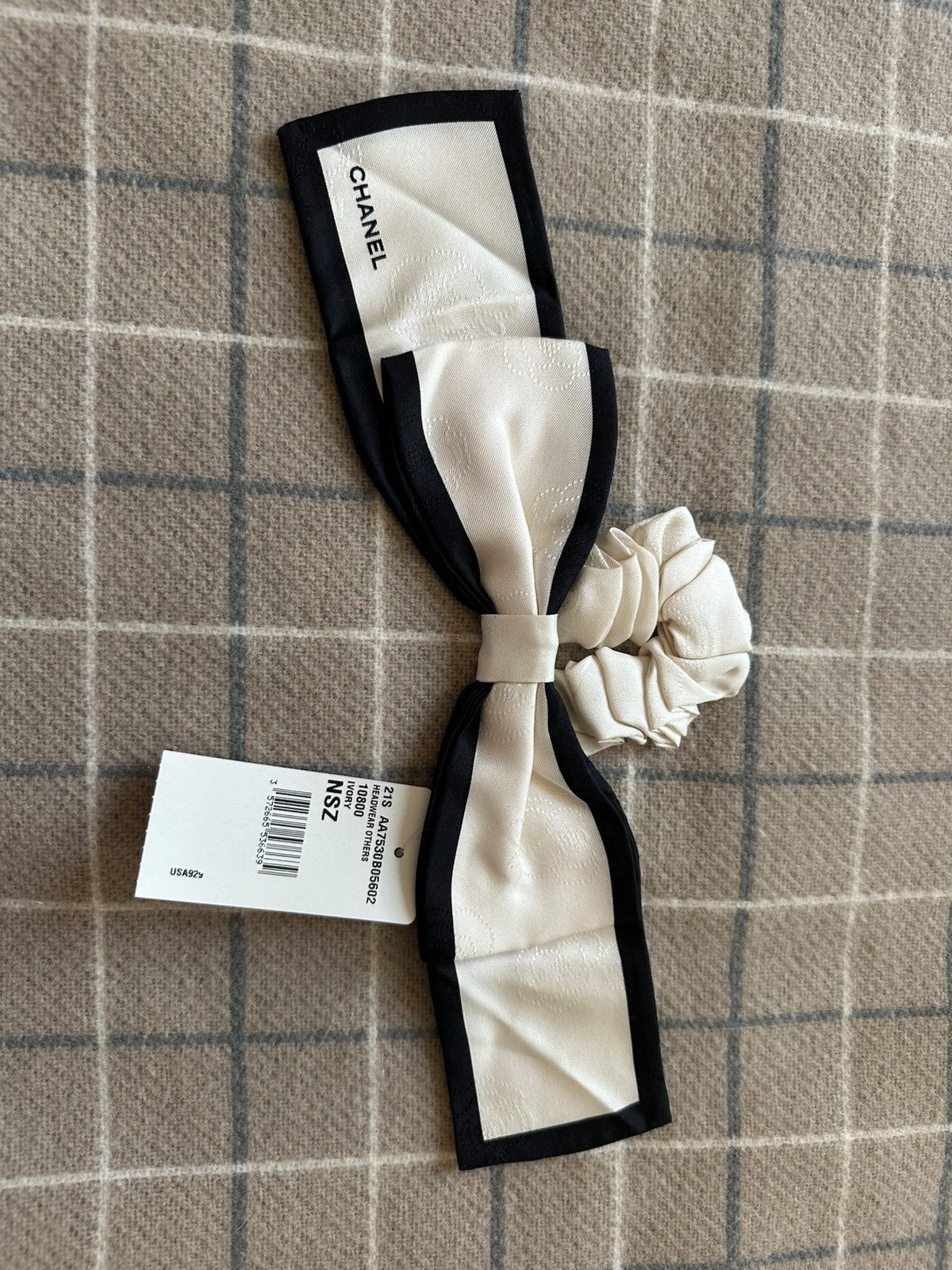 Chanel Chanel bow hair tie Size ONE SIZE - 4 Thumbnail