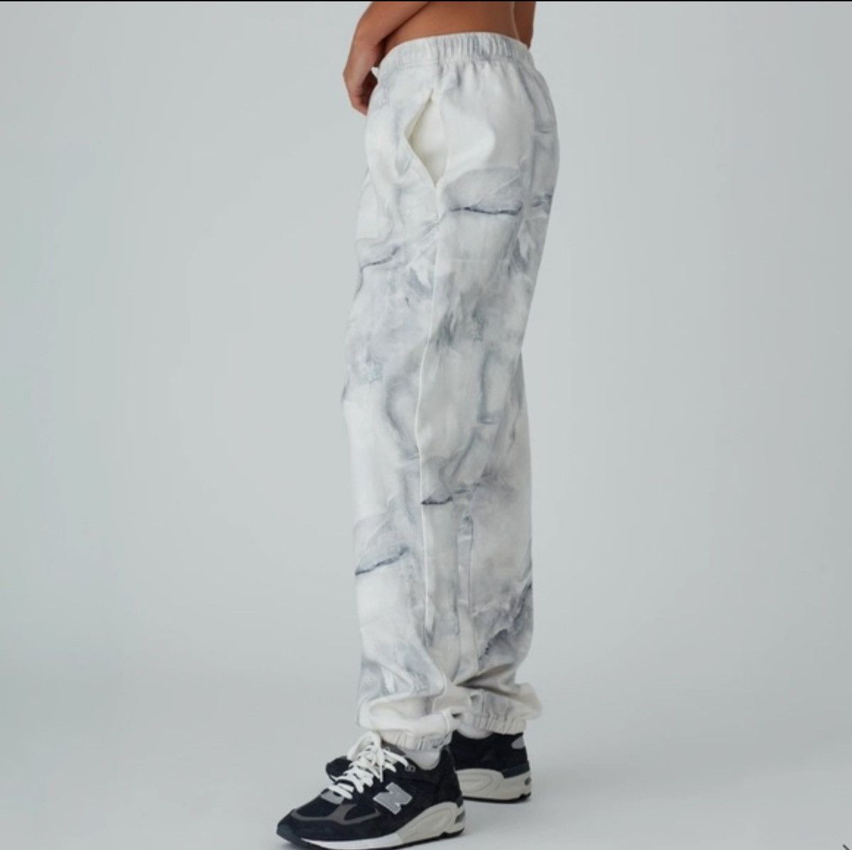 Kith Kith Marble Chelsea II Sweatpants Size Small Size 30" / US 8 / IT 44 - 6 Thumbnail