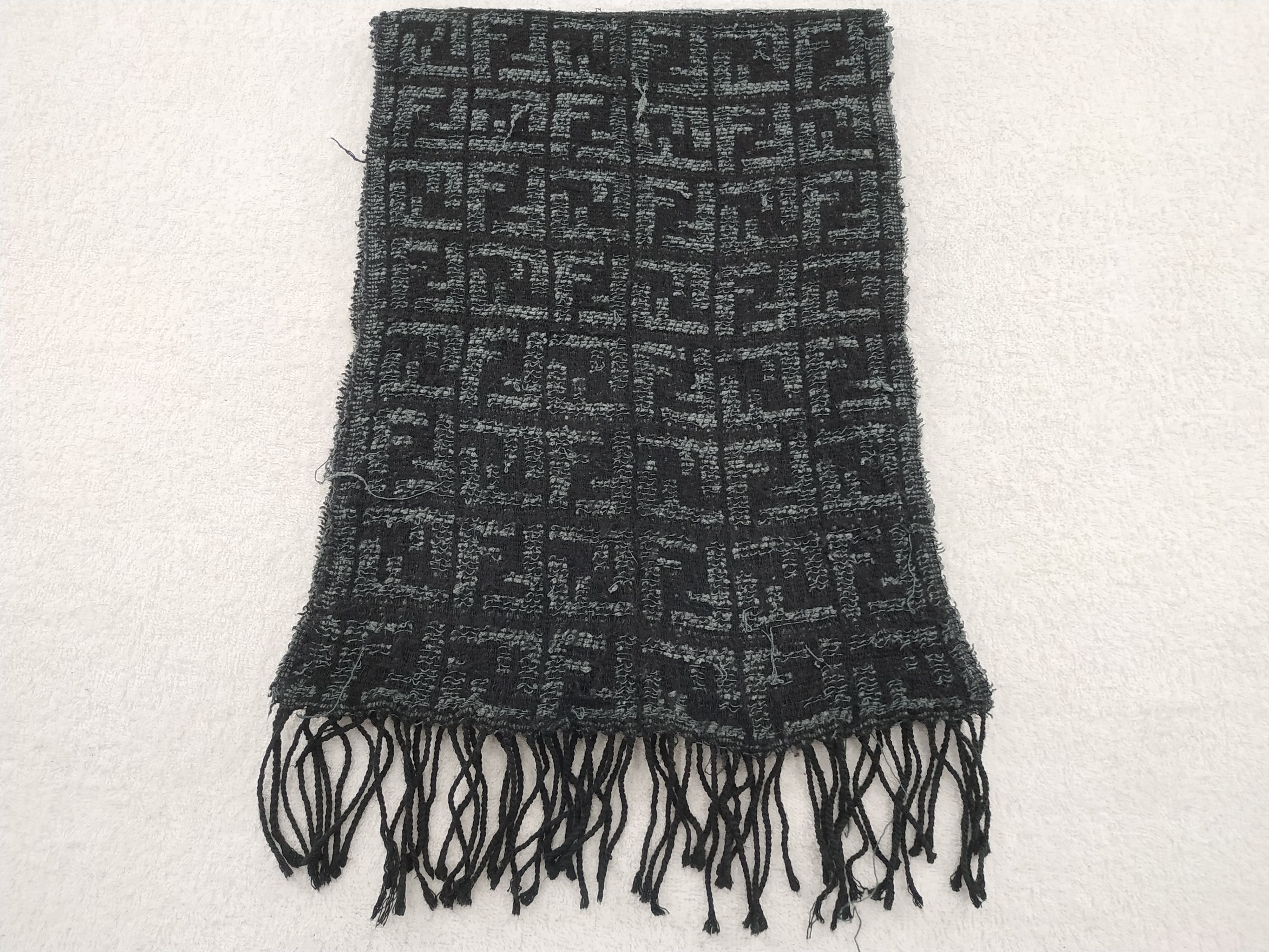 Fendi Vintage Fendi Scarf/Muffler/Neckwear MF462 Size ONE SIZE - 1 Thumbnail