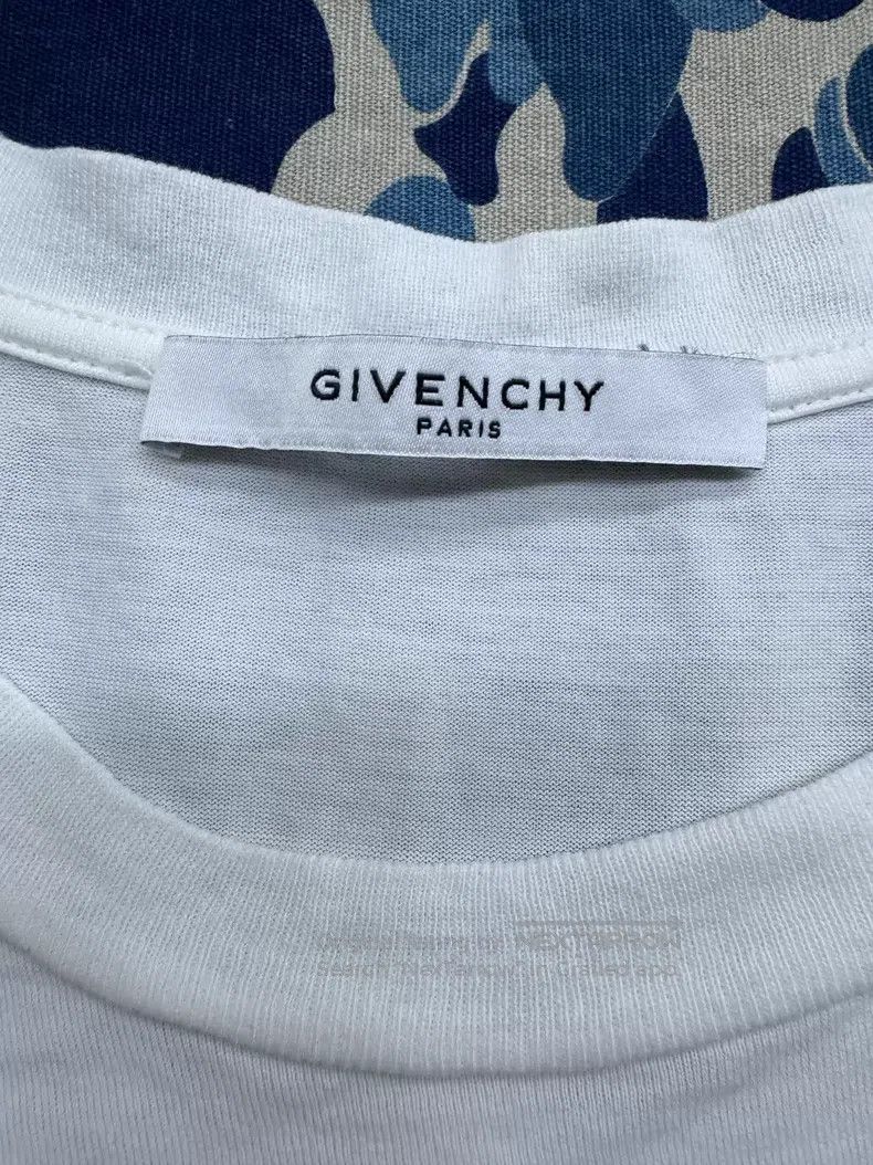 Givenchy Givenchy White Flame Logo Short Sleeve T-Shirt Size US S / EU 44-46 / 1 - 3 Thumbnail