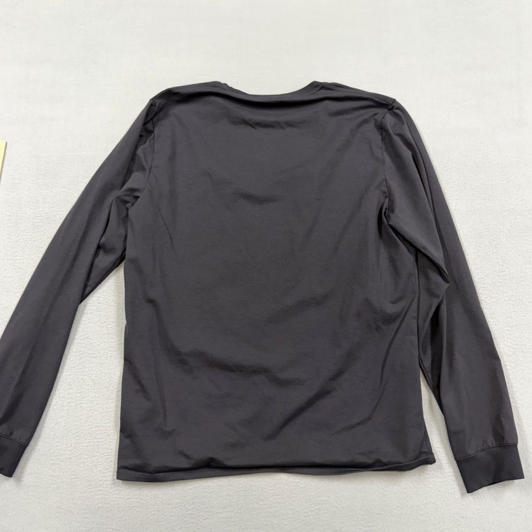 Vintage L.L.Bean Shirt Mens Medium Gray Long Sleeve Supima Cotton Tee Tagless Stretch Size US M / EU 48-50 / 2 - 3 Thumbnail
