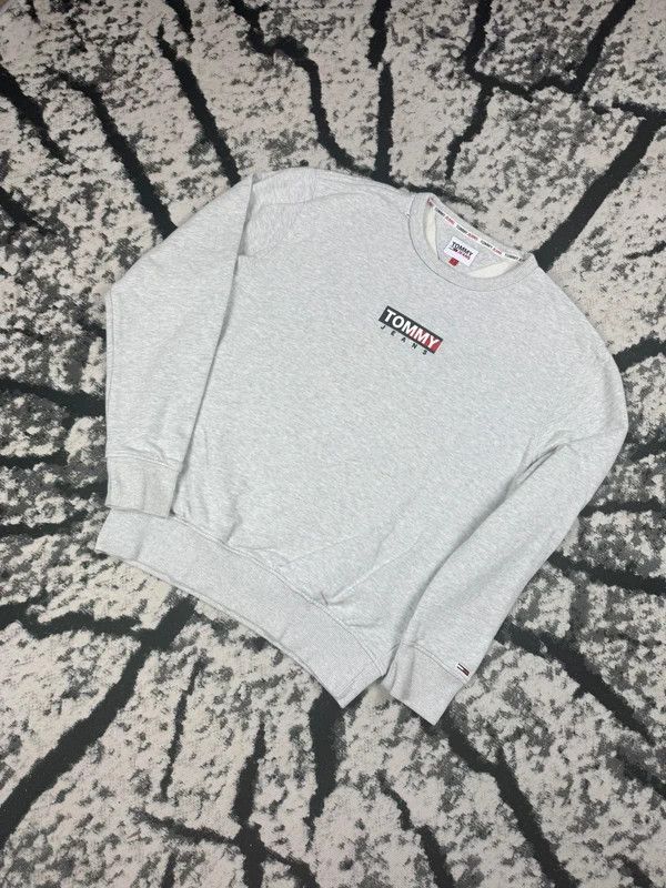 Tommy Hilfiger Tommy Hilfiger crewneck sweatshirt gray logo L Size US L / EU 52-54 / 3 - 2 Thumbnail