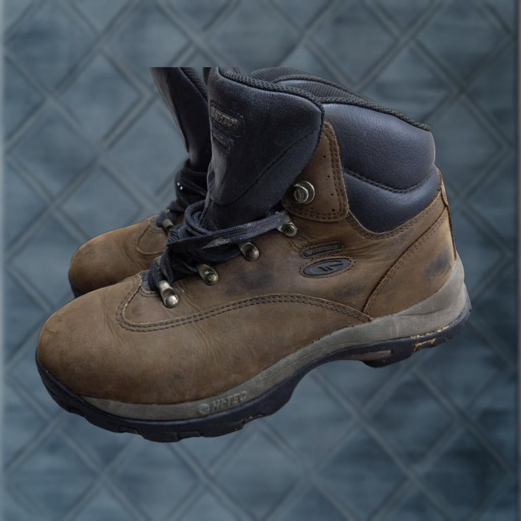 Vintage Hi-Tec Altitude IV W Boots Womens 8.5 Brown Leather Waterproof Hiking Combat Shoes Size US 9 / IT 39 - 1 Thumbnail
