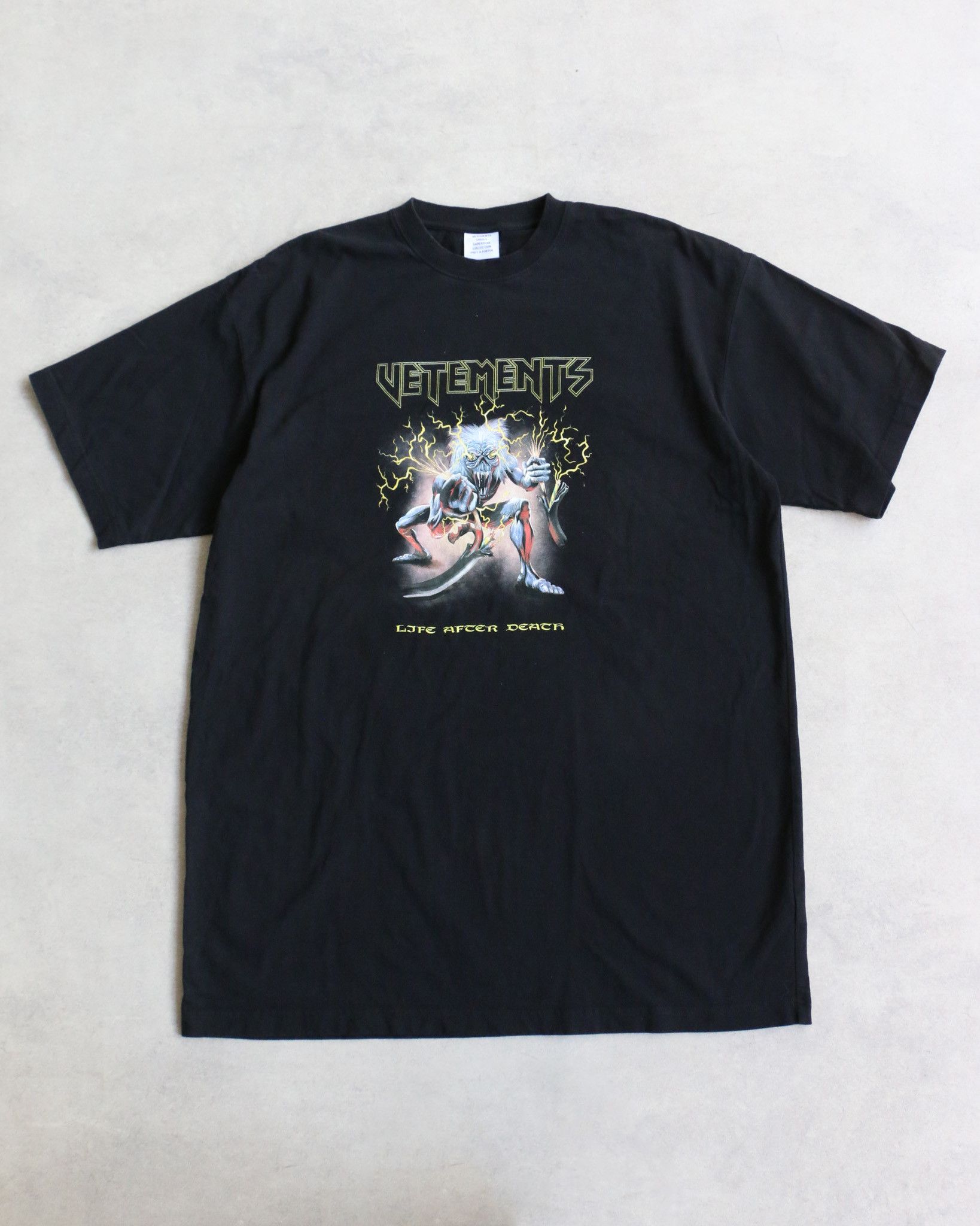 Vetements Vetements Life After Death Tee Black Size US M / EU 48-50 / 2 - 1 Thumbnail