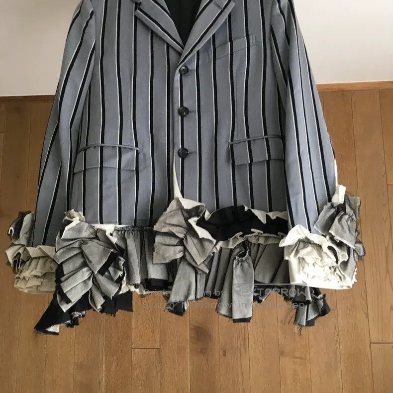 Comme des Garcons Comme Des Garcons Gray Striped Lace Design Blazer Top Size M / US 6-8 / IT 42-44 - 3 Thumbnail