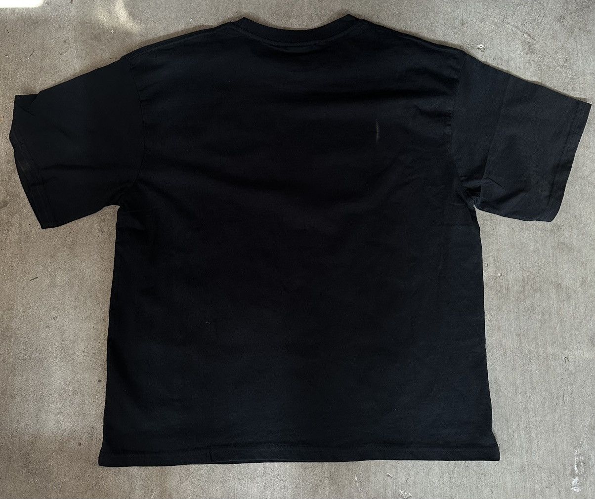 Other Icy Brand: Kanye West Vultures Tee Size US XL / EU 56 / 4 - 2 Thumbnail
