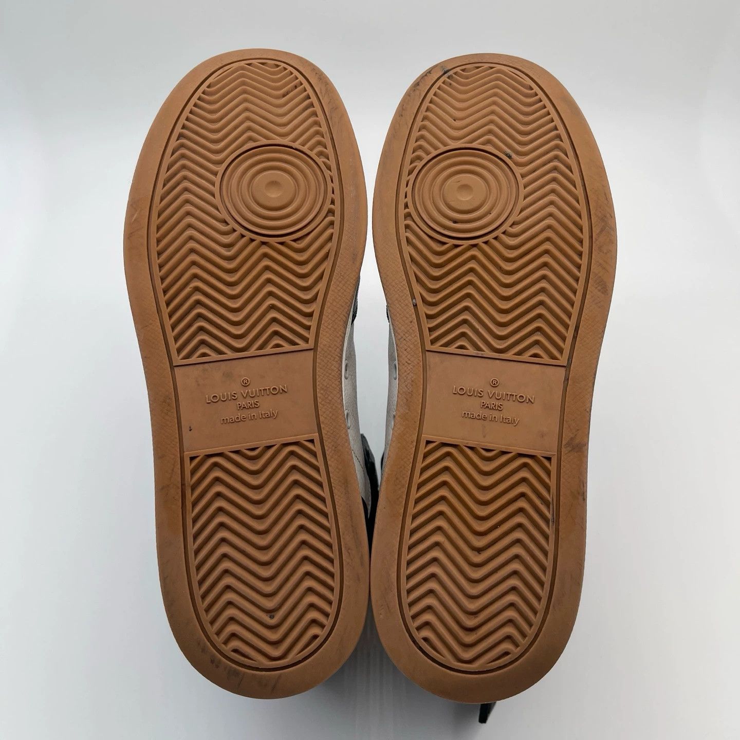 Louis Vuitton LV high-top sneakers US8 Size US 8 / EU 41 - 7 Thumbnail