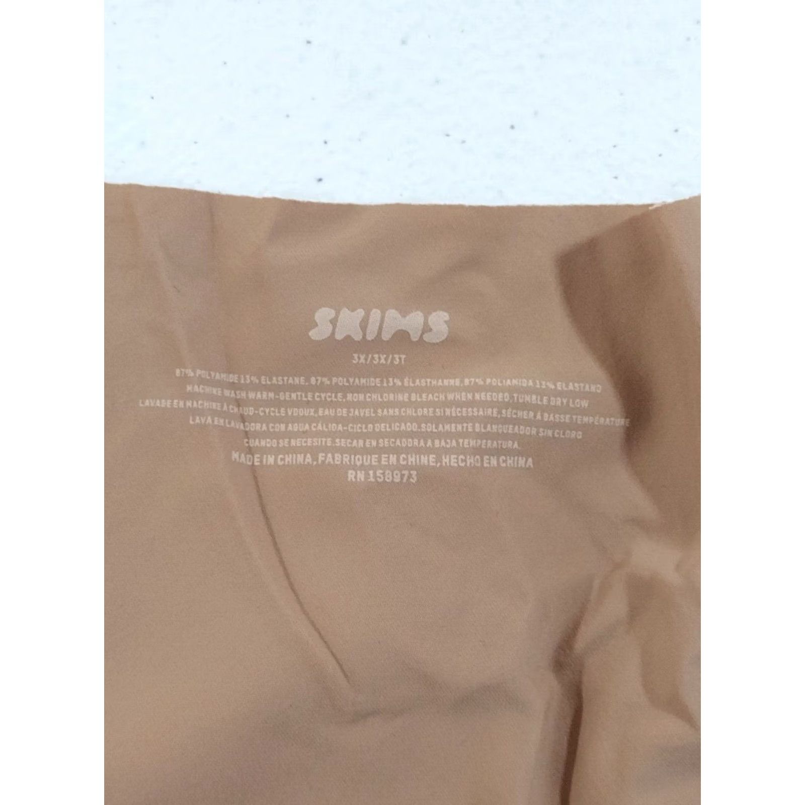 SKIMS SKIMS Free Cut Dipped Thong Panties Sienna Foil 3X PN-THG-1645 Women Panties Thong/String Hipster Beach Opaque Foil Color XS? Size 40" / US 18 - 6 Thumbnail