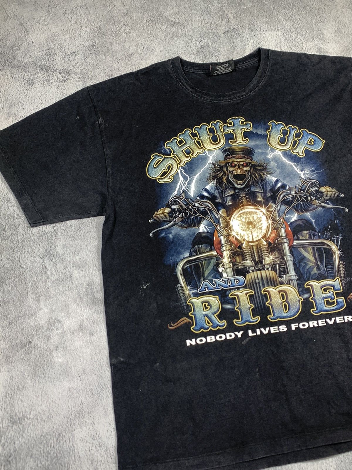 Japanese Brand × Vintage Vintage 90s Japanese tee streetwear style big logo size XL Size US XL / EU 56 / 4 - 2 Thumbnail