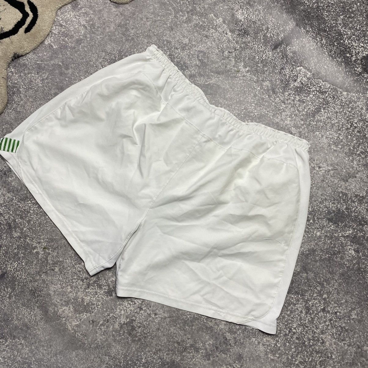 Vintage Vintage Nike FC Celtic White basic soccer shorts Size US 36 / EU 52 - 9 Thumbnail