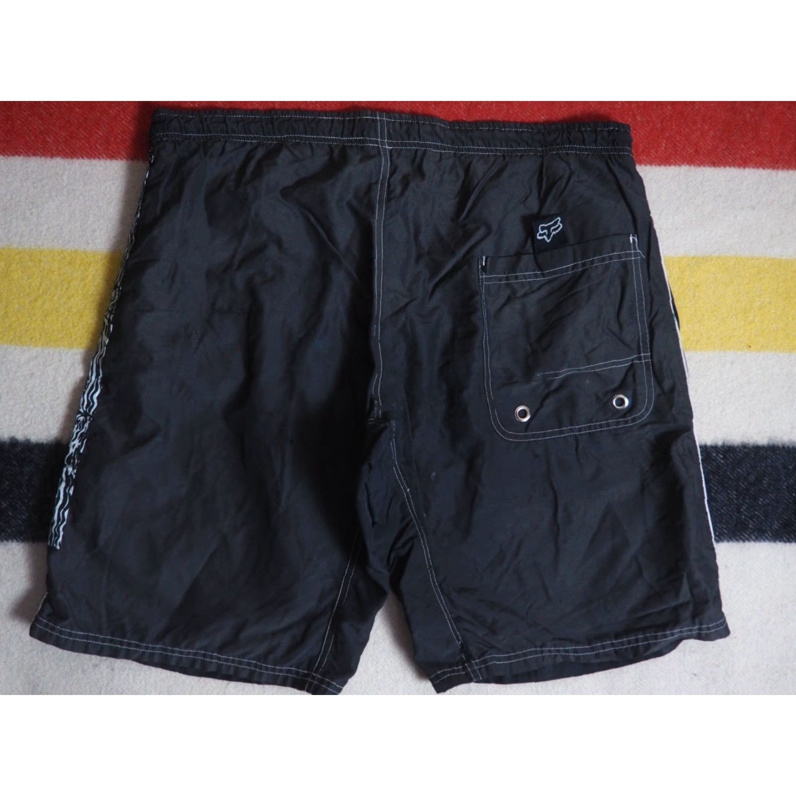 Fox Racing VINTAGE Fox Board Shorts Mens 36 Black 90s Y2k 2000s Faded Distressed Pockets 19" length 36W Size US 36 / EU 52 - 2 Thumbnail
