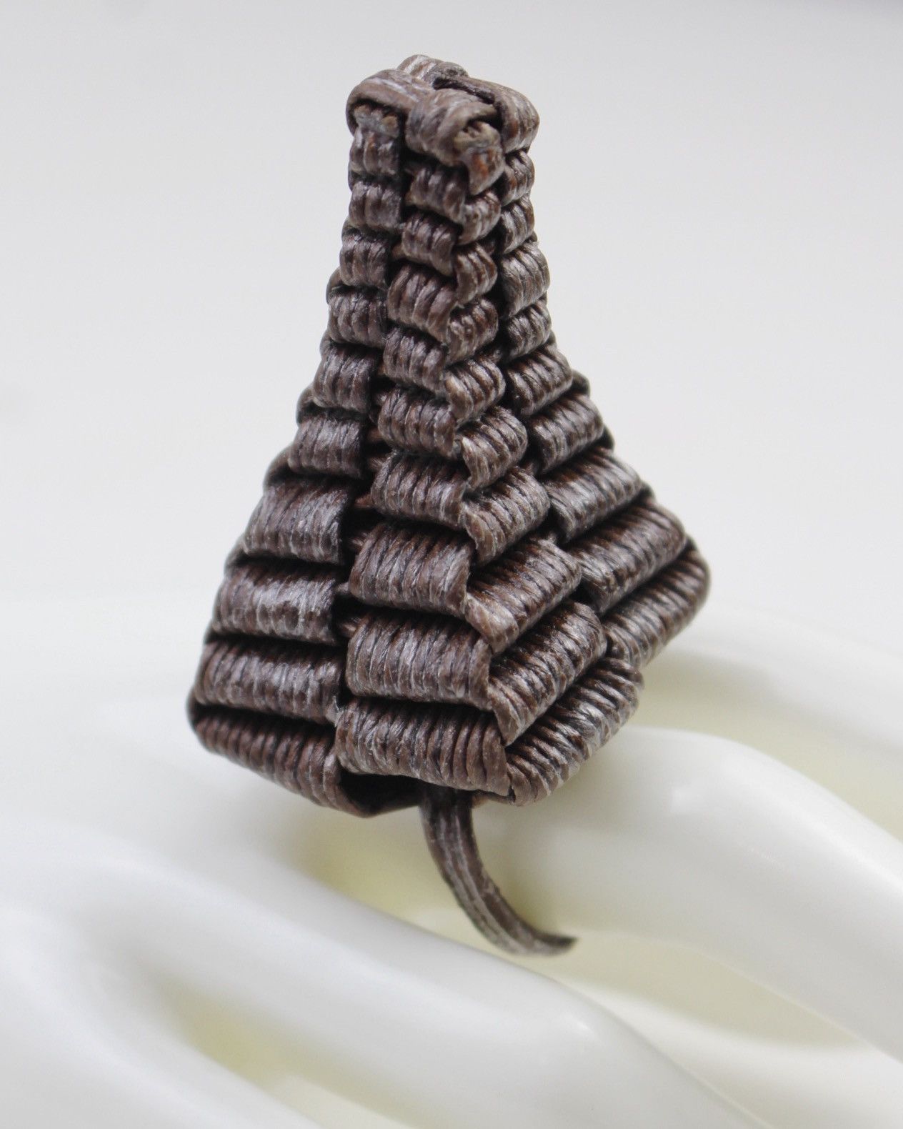 Vintage 2000S JAPANESE MADE HANDWOVEN BROWN STRUCTURED RING Size ONE SIZE - 4 Thumbnail