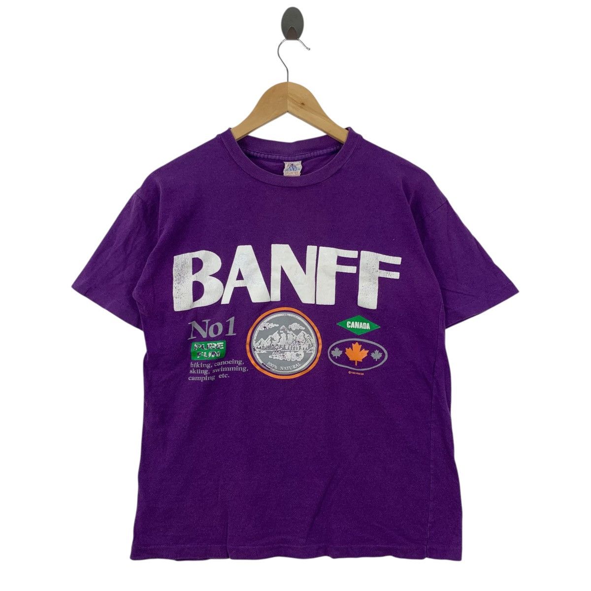 Vintage Vintage 90s BANFF CANADA Hiking Swimming Camping Tshirt Size US S / EU 44-46 / 1 - 1 Thumbnail