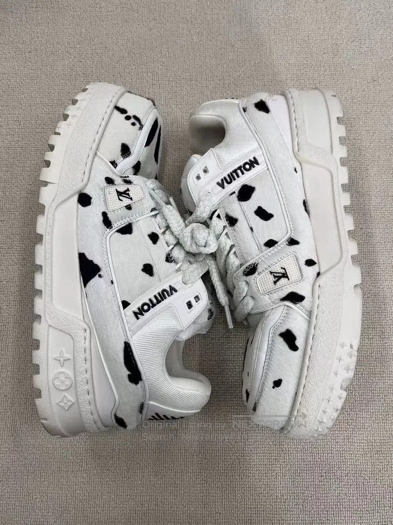 Louis Vuitton Louis Vuitton Trainer Maxi Low. Size US 10.5 / EU 43-44 - 6 Thumbnail