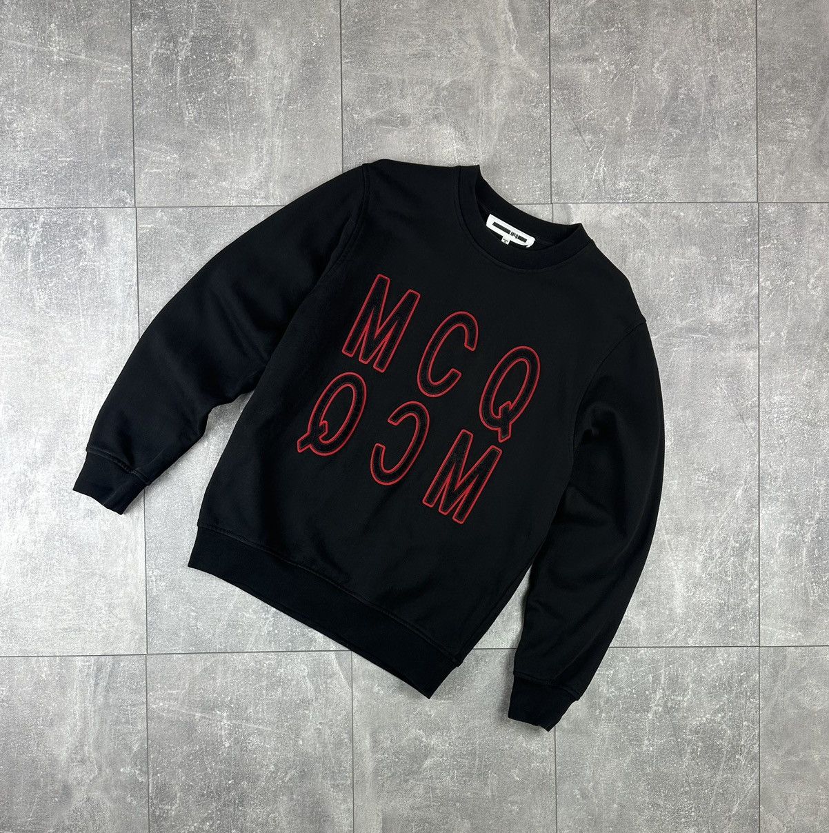 Alexander McQueen Alexander McQueen MCQ Overprint Logo Luxury Sweatshirt Size US XS / EU 42 / 0 - 1 Thumbnail