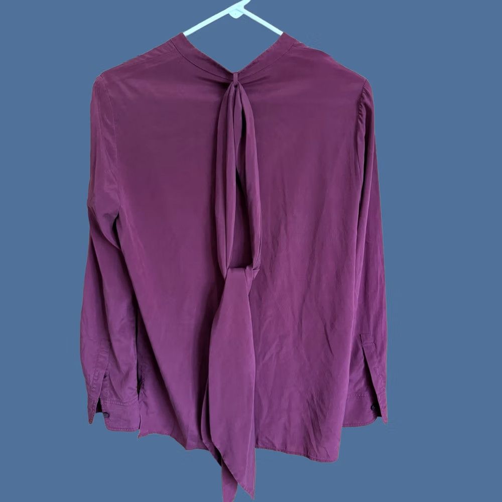 Tory Burch Tory Burch Blouse Bow Red Wine Womens Long Sleeve 6 Silk Spandex Crew Neck Button - Classic, 100% Silk, Solid, Dry Clean Only, Vintage No Size M / US 6-8 / IT 42-44 - 1 Thumbnail