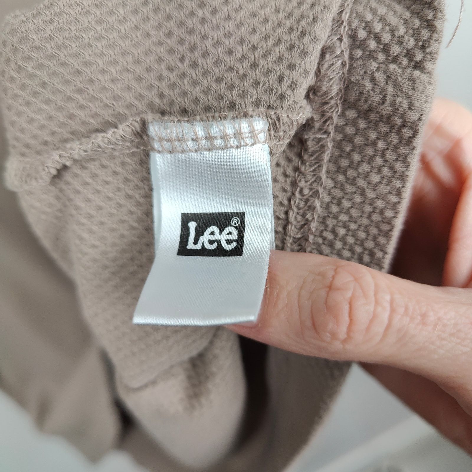 Lee Vintage Y2K Lee Jeans Thermal Knit T-Shirt Mens XL Tan Size US XL / EU 56 / 4 - 6 Thumbnail