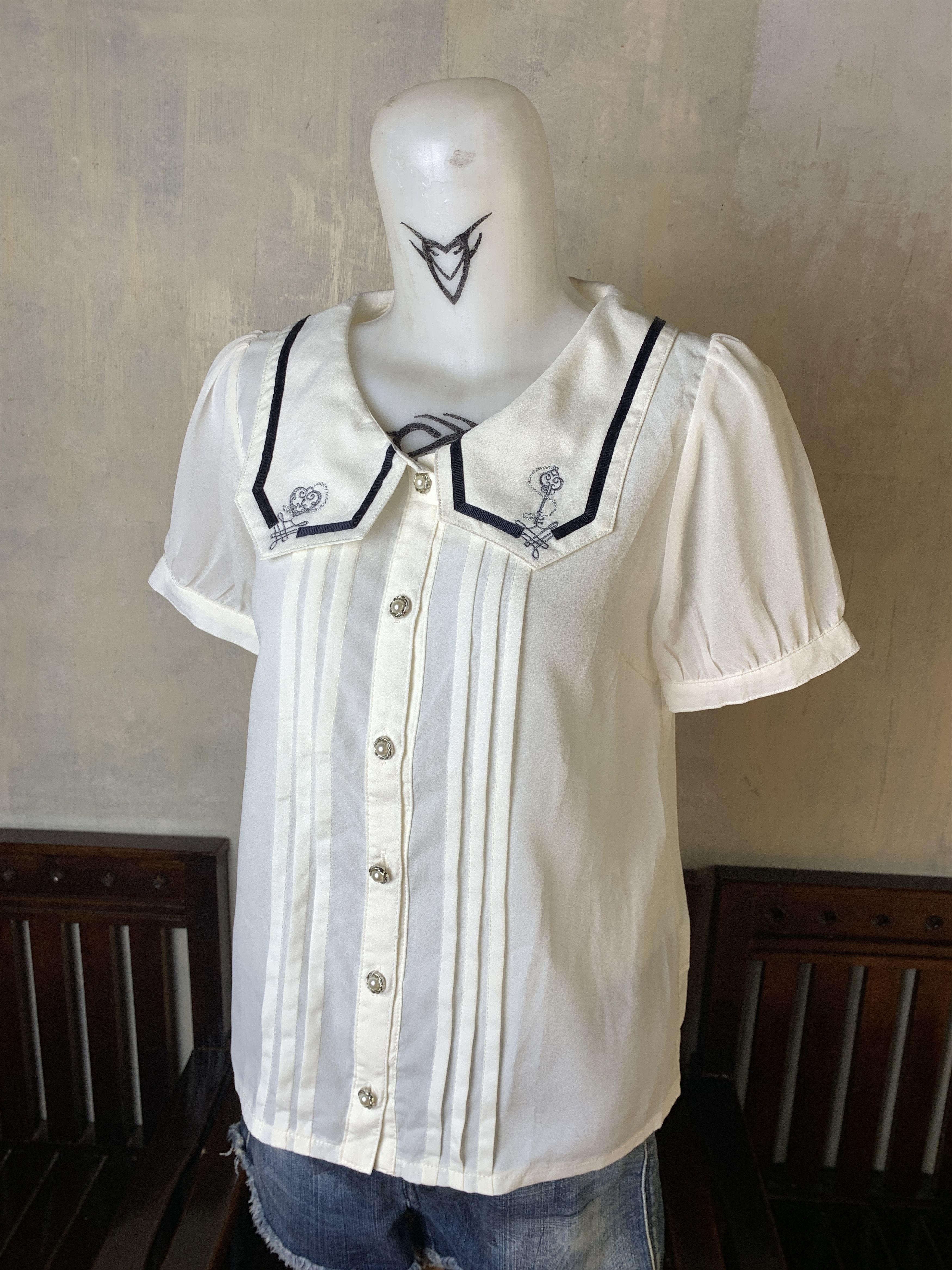 Japanese Brand axes Femme White Maid School Sheer Blouse (M) Size M / US 6-8 / IT 42-44 - 2 Thumbnail