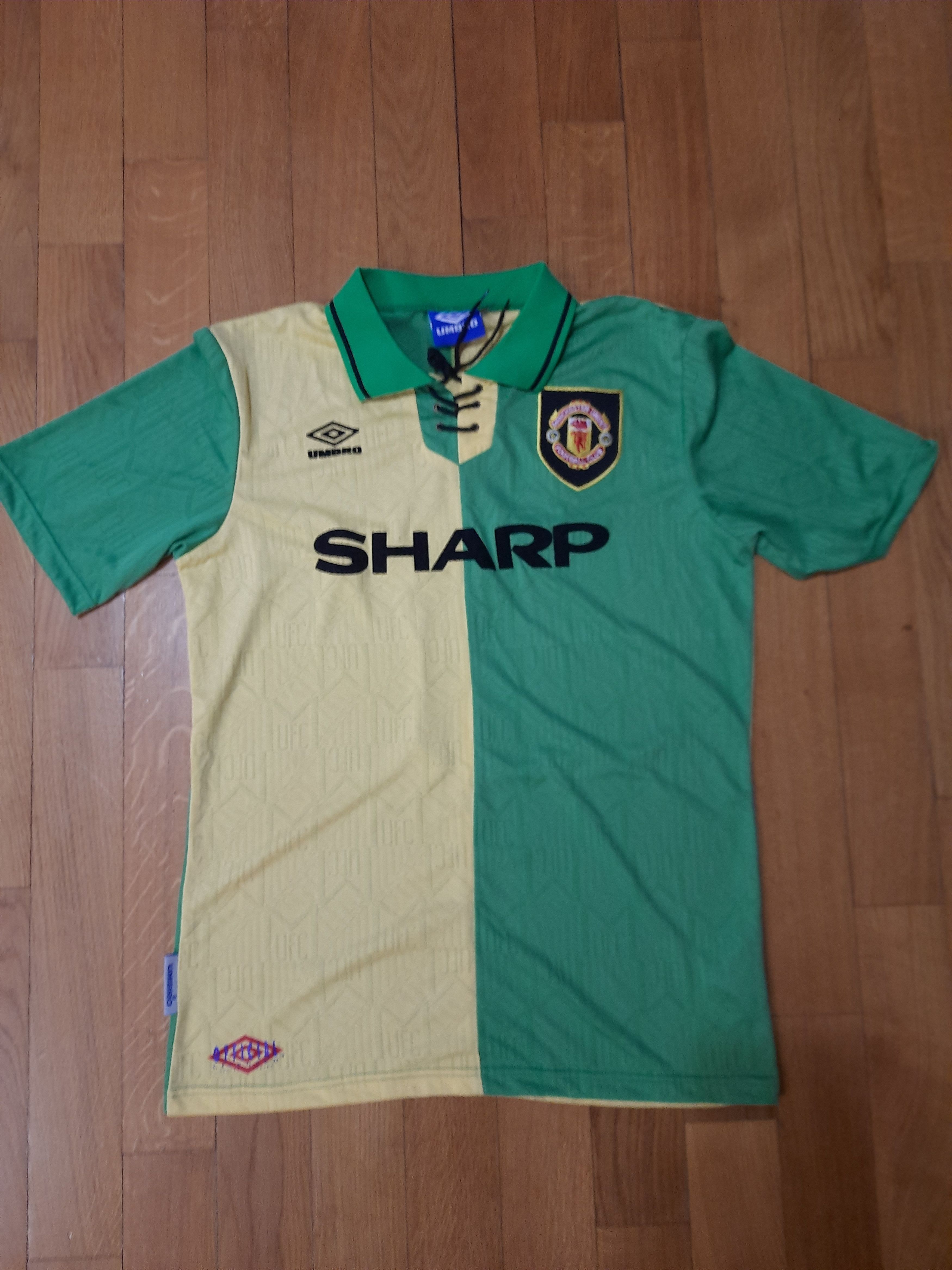 Other Manchester United Cantona Football Soccer Jersey Size US L / EU 52-54 / 3 - 2 Thumbnail