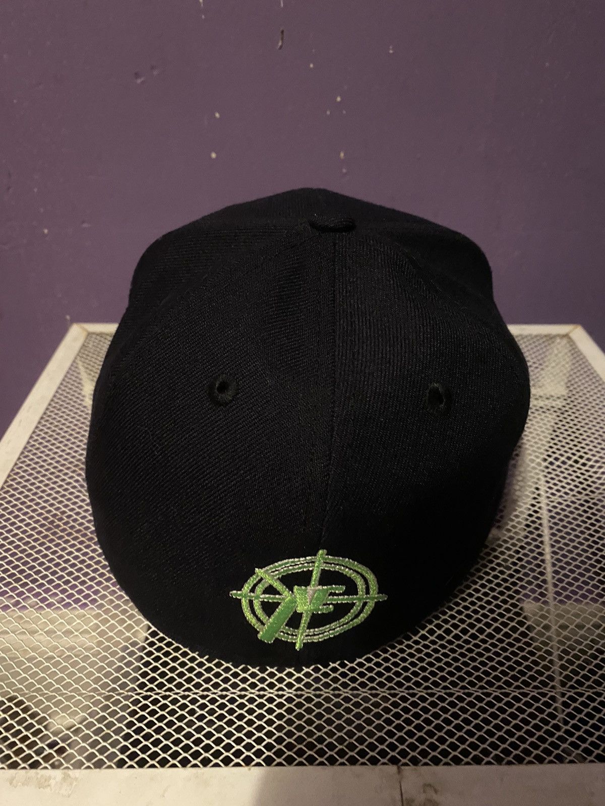 Sinclair Global Kill Complacency NY Skull Fitted Hat GRAY BRIM ( SZ 7 ! ) Size ONE SIZE - 3 Thumbnail