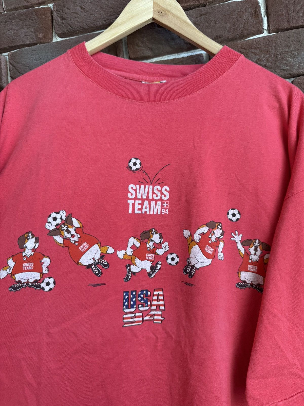 Vintage Rare Vintage 1994 Swiss USA world CUP Soccer Football Tee Size US XL / EU 56 / 4 - 2 Thumbnail