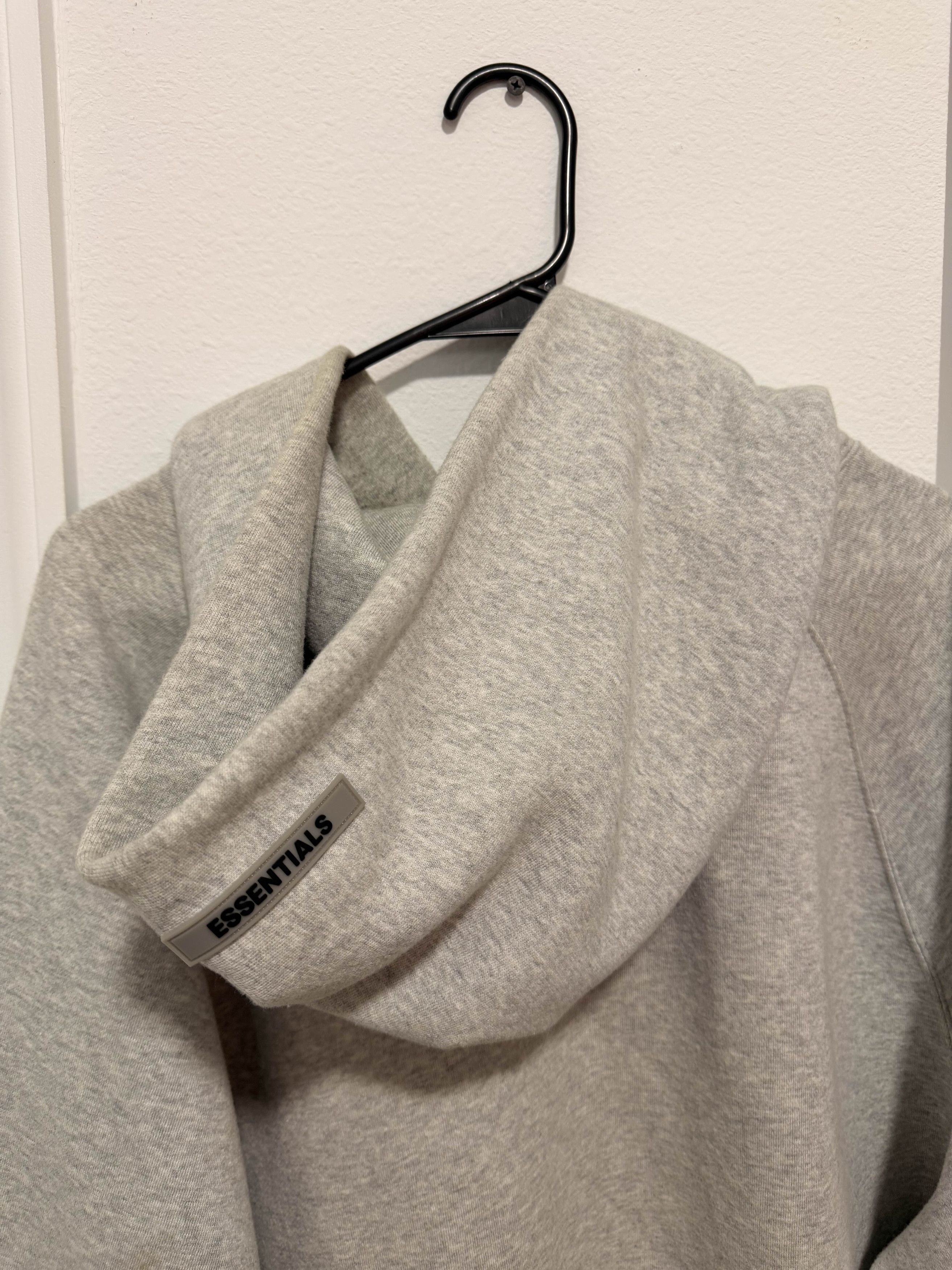 Essentials Fear of God Essentials Hoodie 'Heather Gray' Size US L / EU 52-54 / 3 - 3 Thumbnail